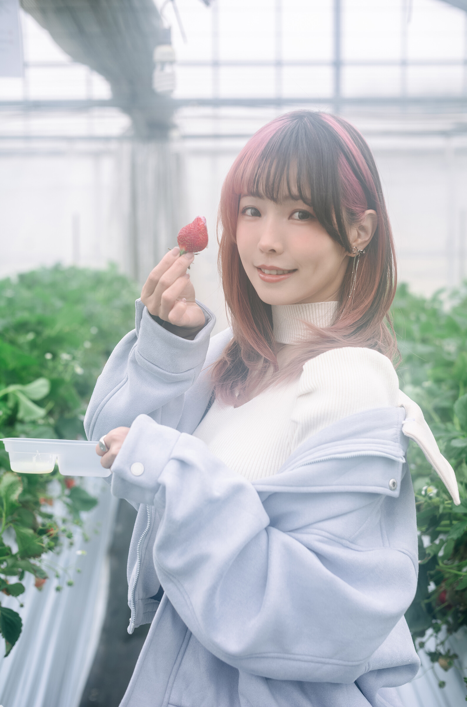ElyEE子 NO.165 Strawberry Picking Date [34P2V 128MB]_第1集