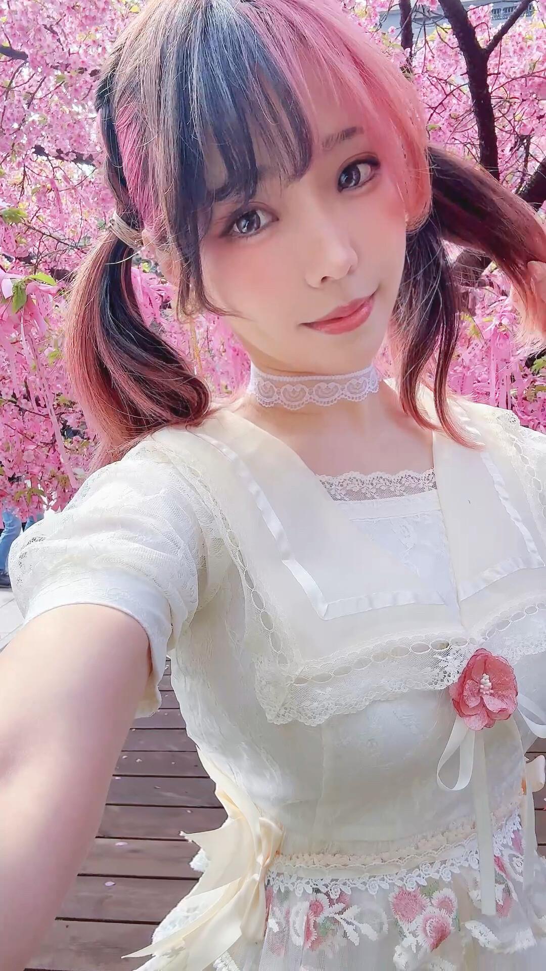 ElyEE子 NO.168 2025年04月订阅 (4套)[92P 9V 311.9M]-April Extra 2025 [15P]_第1集