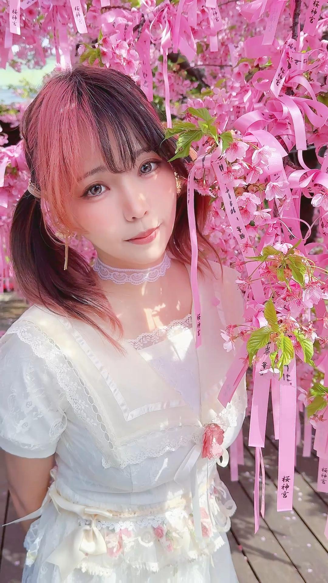 ElyEE子 NO.168 2025年04月订阅 (4套)[92P 9V 311.9M]-April Extra 2025 [15P]_第1集