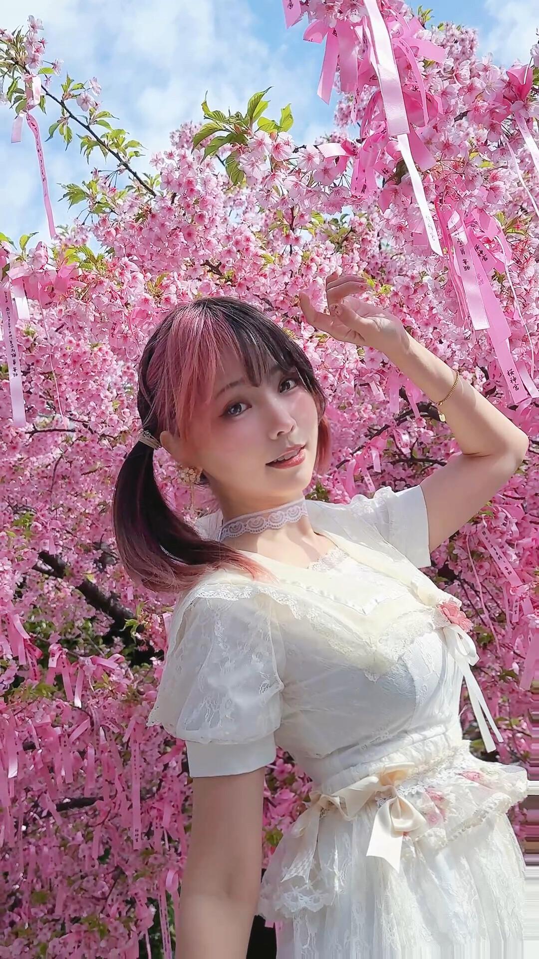 ElyEE子 NO.168 2025年04月订阅 (4套)[92P 9V 311.9M]-April Extra 2025 [15P]_第1集