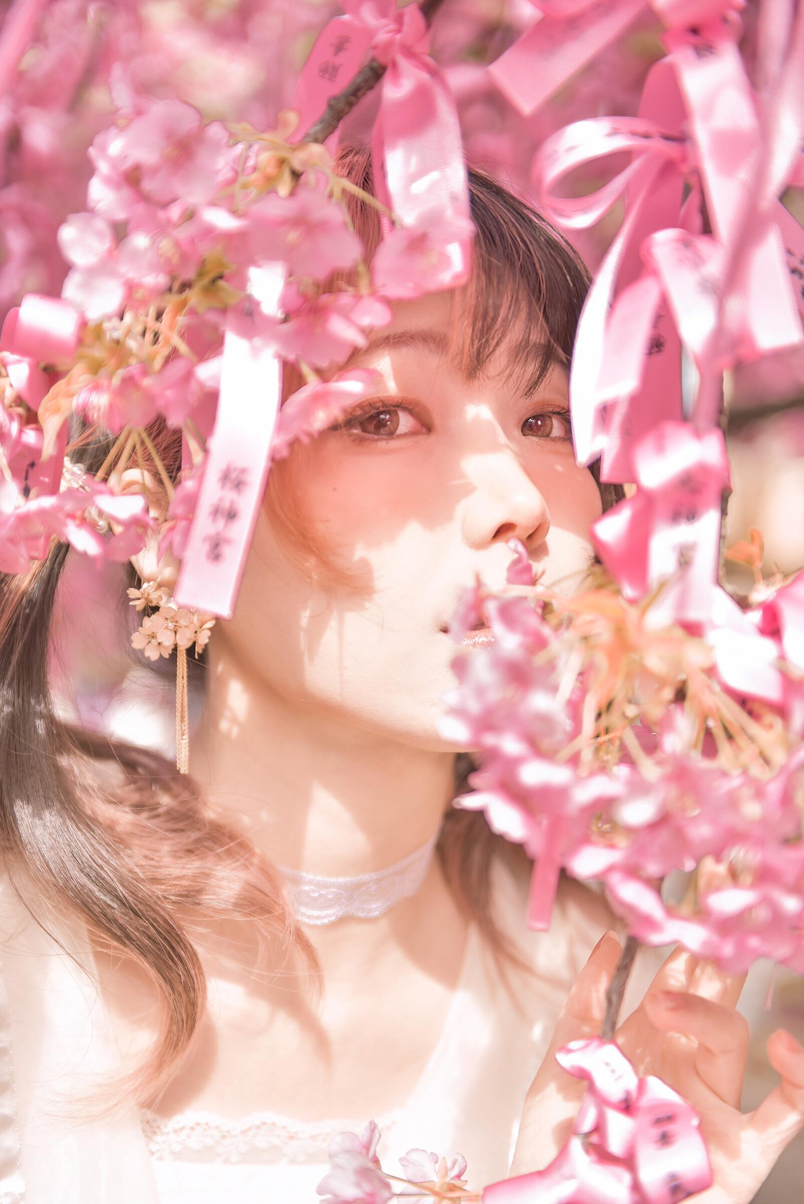 ElyEE子 NO.168 2025年04月订阅 (4套)[92P 9V 311.9M]-April Set A 2025 [25P 4V]_第1集