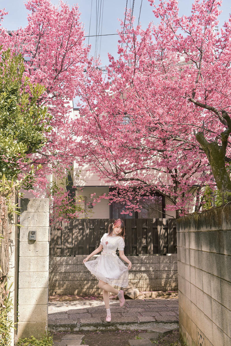 ElyEE子 NO.168 2025年04月订阅 (4套)[92P 9V 311.9M]-April Set A 2025 [25P 4V]_第1集