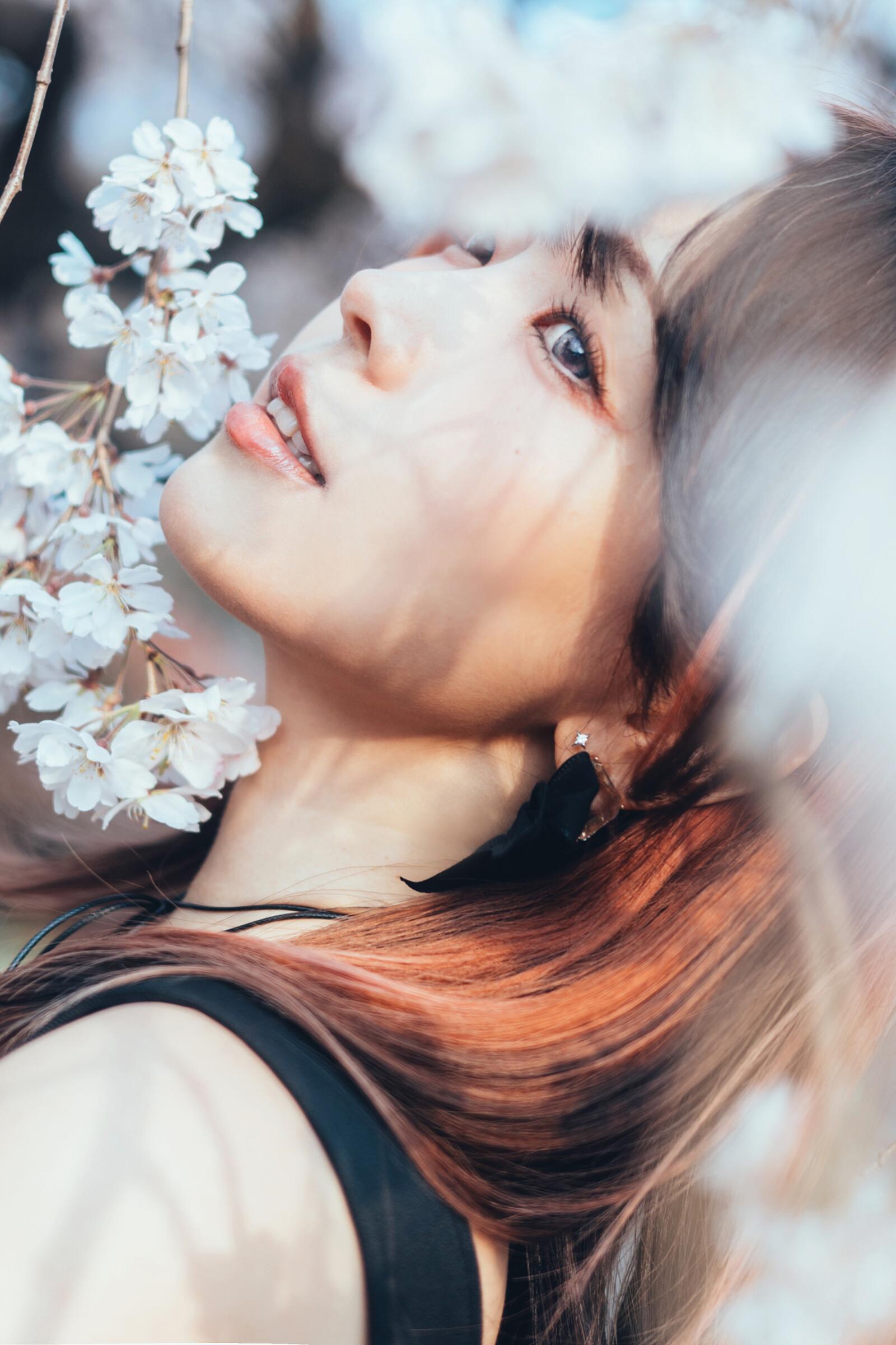 ElyEE子 NO.168 2025年04月订阅 (4套)[92P 9V 311.9M]-April Set B 2025 [30P 1V]_第1集