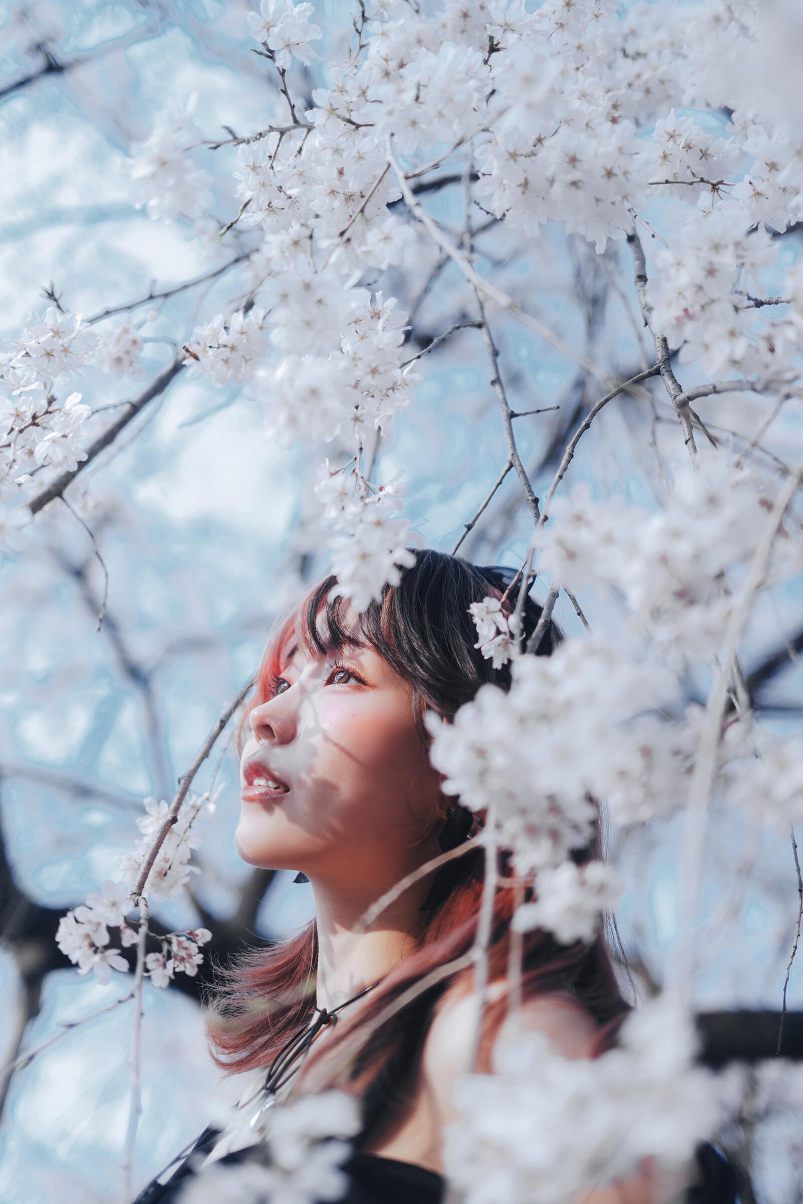 ElyEE子 NO.168 2025年04月订阅 (4套)[92P 9V 311.9M]-April Set B 2025 [30P 1V]_第1集