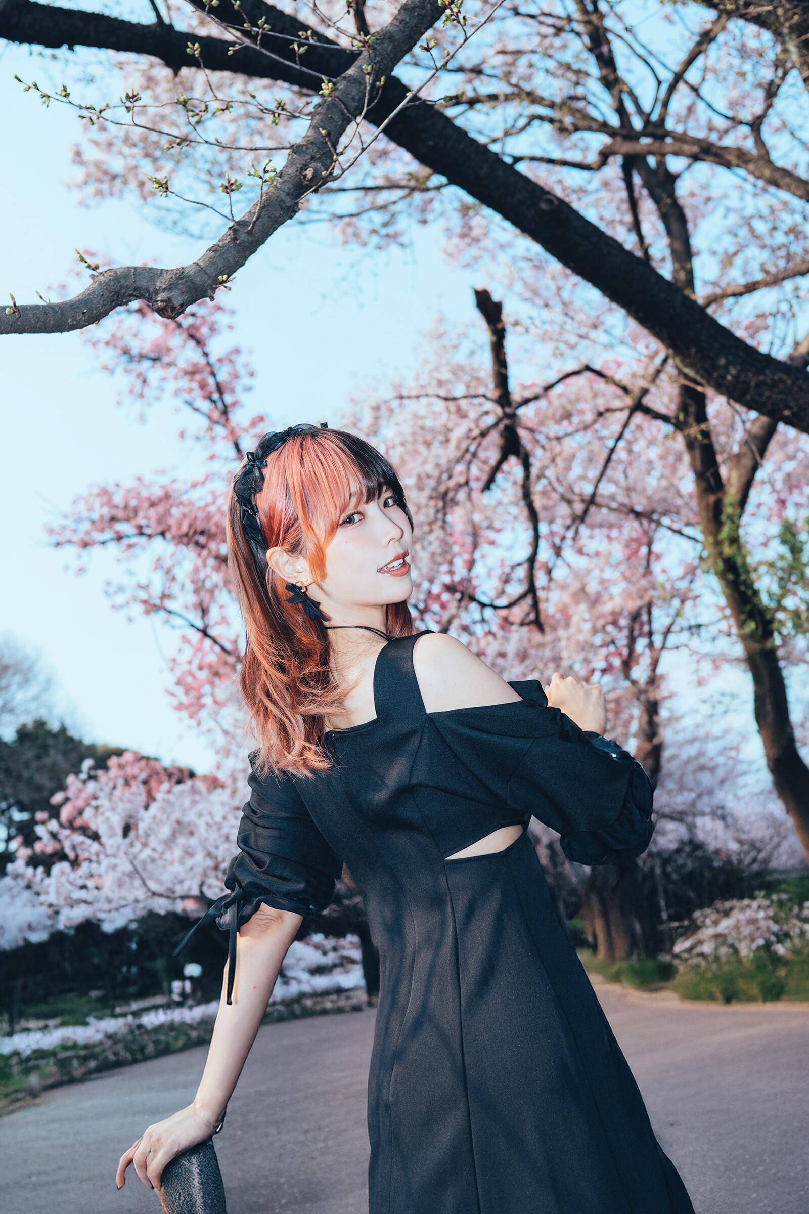 ElyEE子 NO.168 2025年04月订阅 (4套)[92P 9V 311.9M]-April Set B 2025 [30P 1V]_第2集