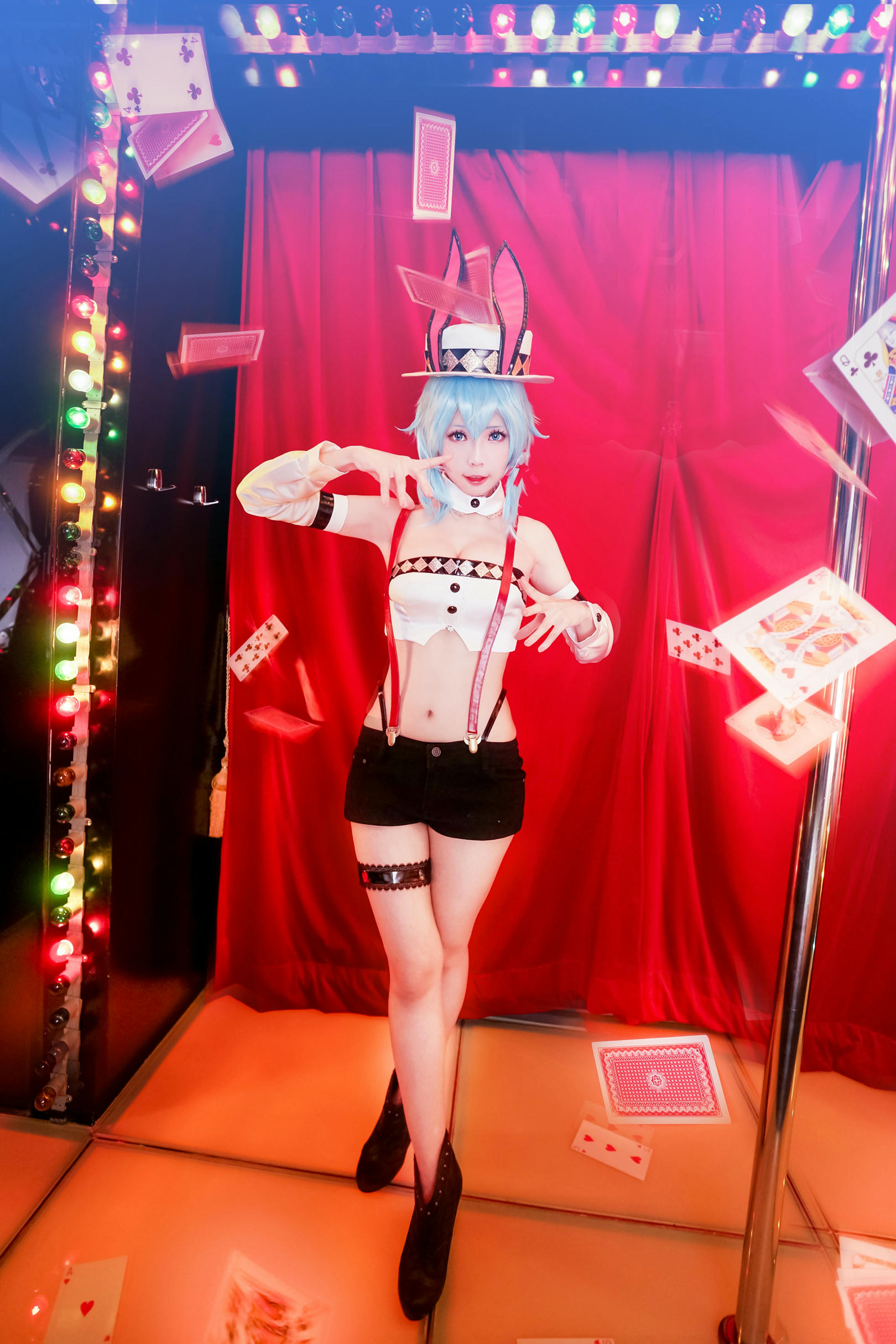 ElyEE子 NO.022 诗乃-荷官 [32P 69.45 MB]_第1集