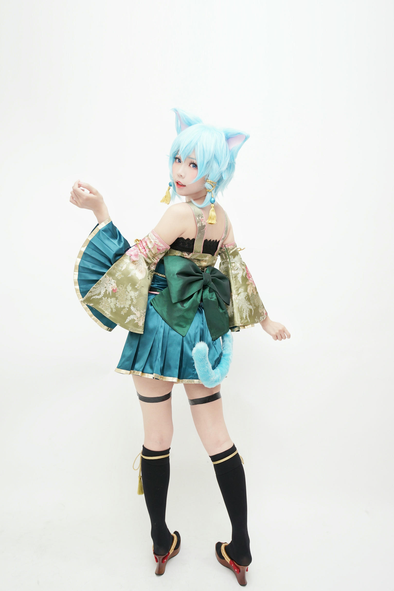 ElyEE子 NO.023 诗乃-茶室 [28P 72.08 MB]_第2集