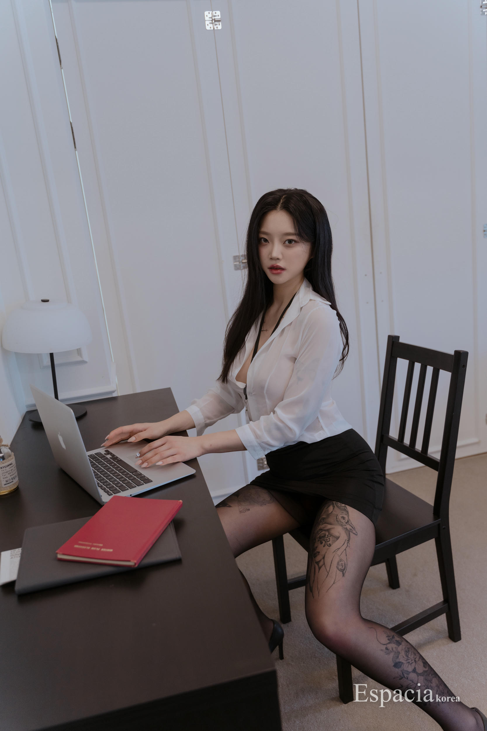 韩国写真机构-Espacia Korea NO.077 EXC #135 Mina (민아) [50P／383MB]_第1集