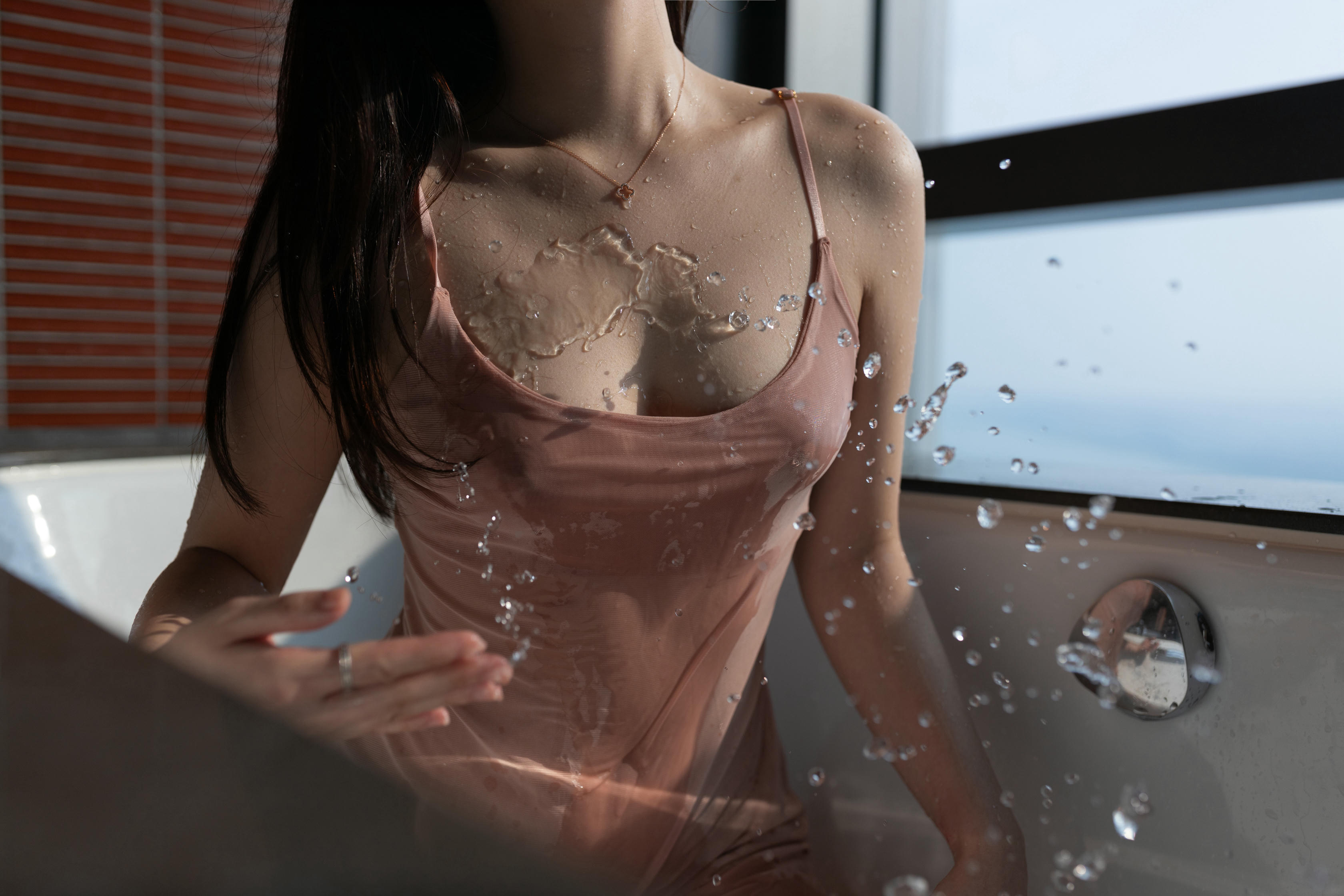 鱼子酱Fish NO.086 内购无水印 桃粉 [130P1.41GB]_第5集