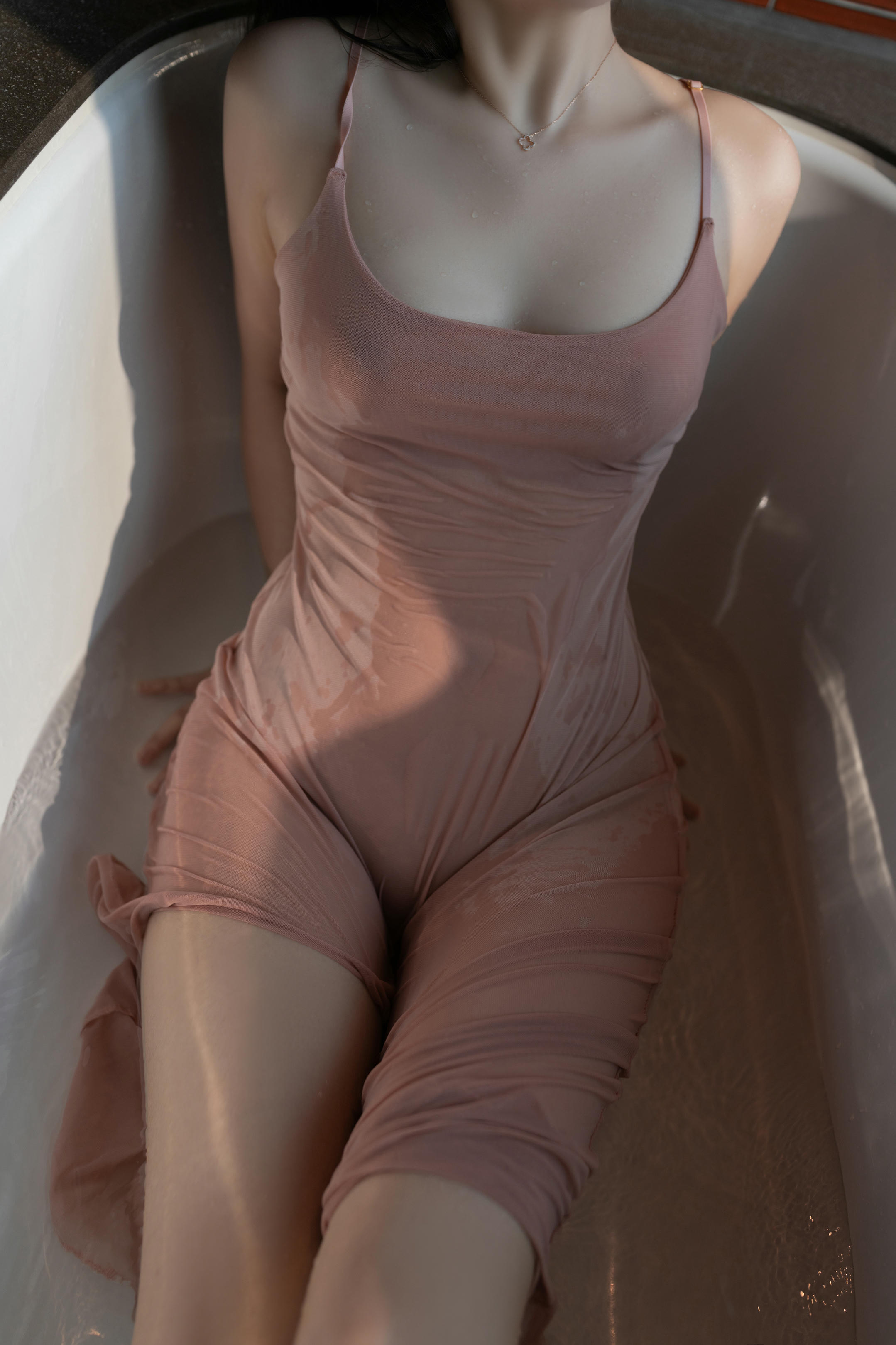 鱼子酱Fish NO.086 内购无水印 桃粉 [130P1.41GB]_第5集