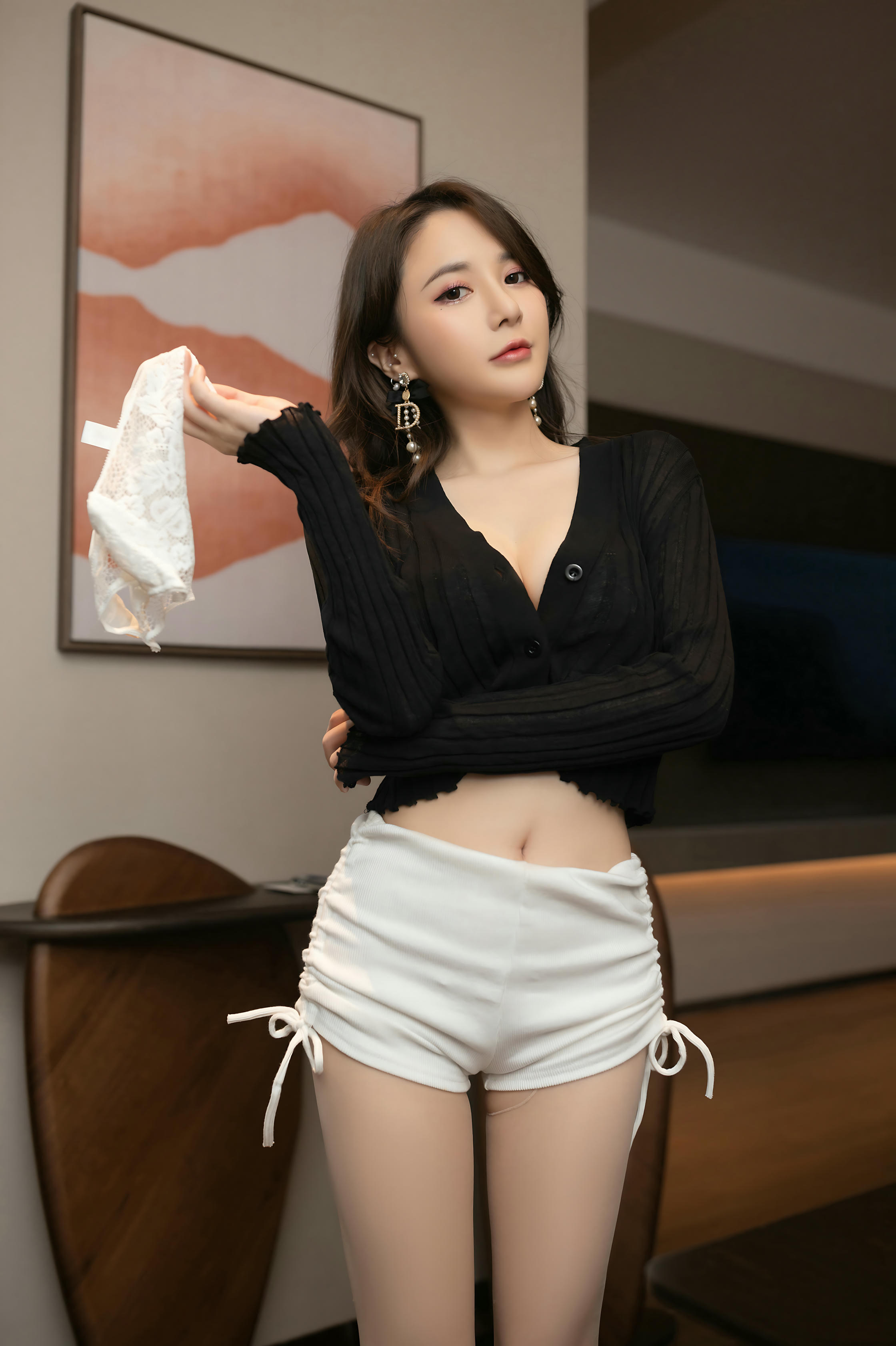 鱼子酱Fish NO.089 内购无水印 偷内衣的贼 [114P 867.78 MB]_第2集