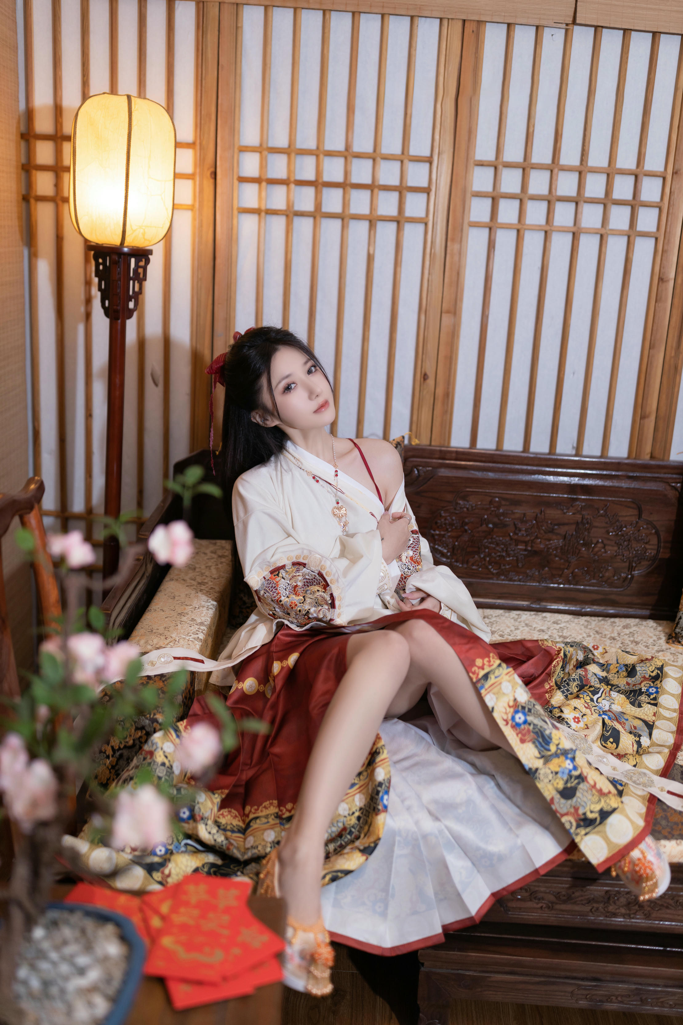 鱼子酱Fish NO.102 内购无水印 新年 [120P／1.67GB]_第1集