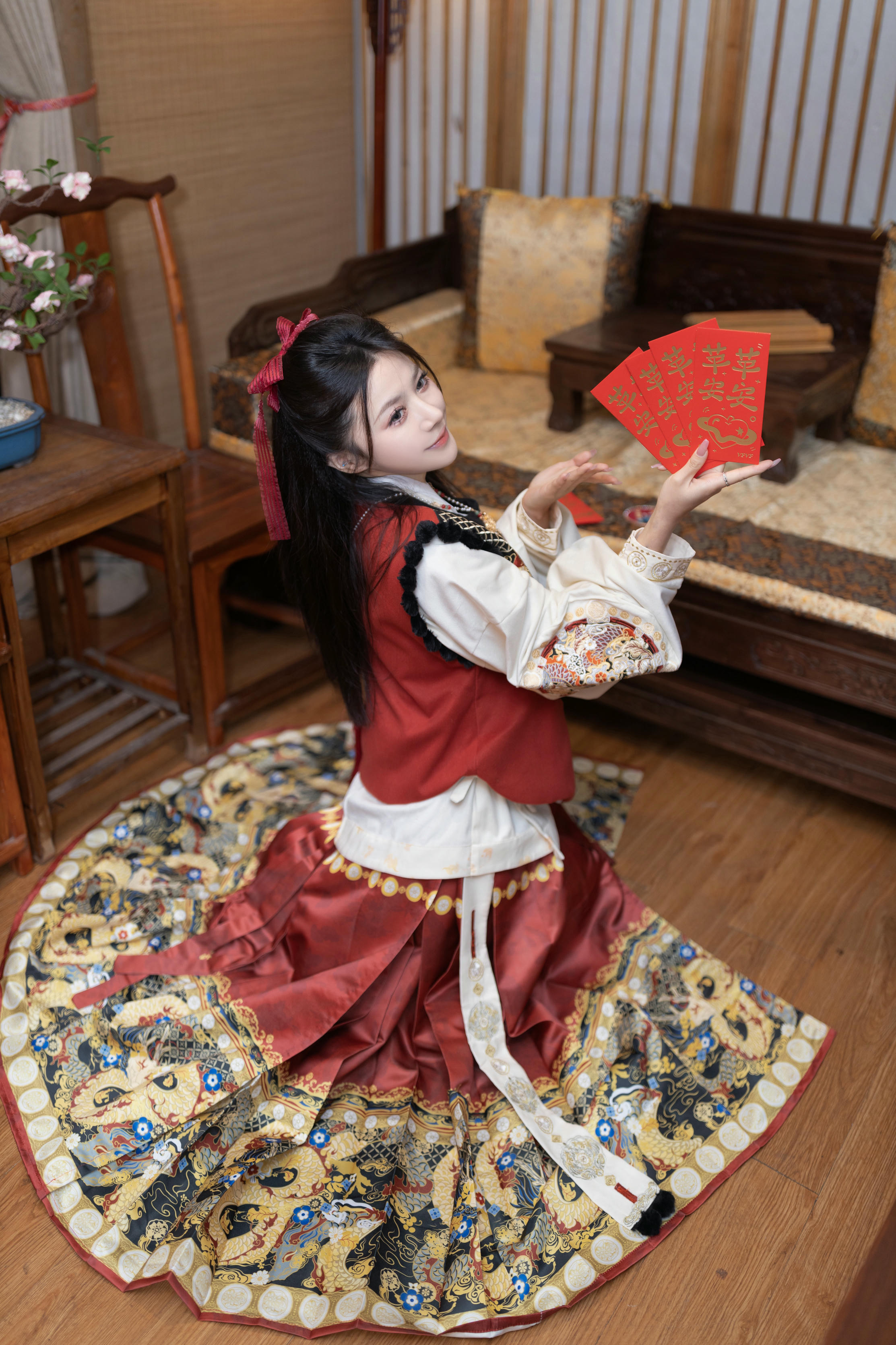 鱼子酱Fish NO.102 内购无水印 新年 [120P／1.67GB]_第1集