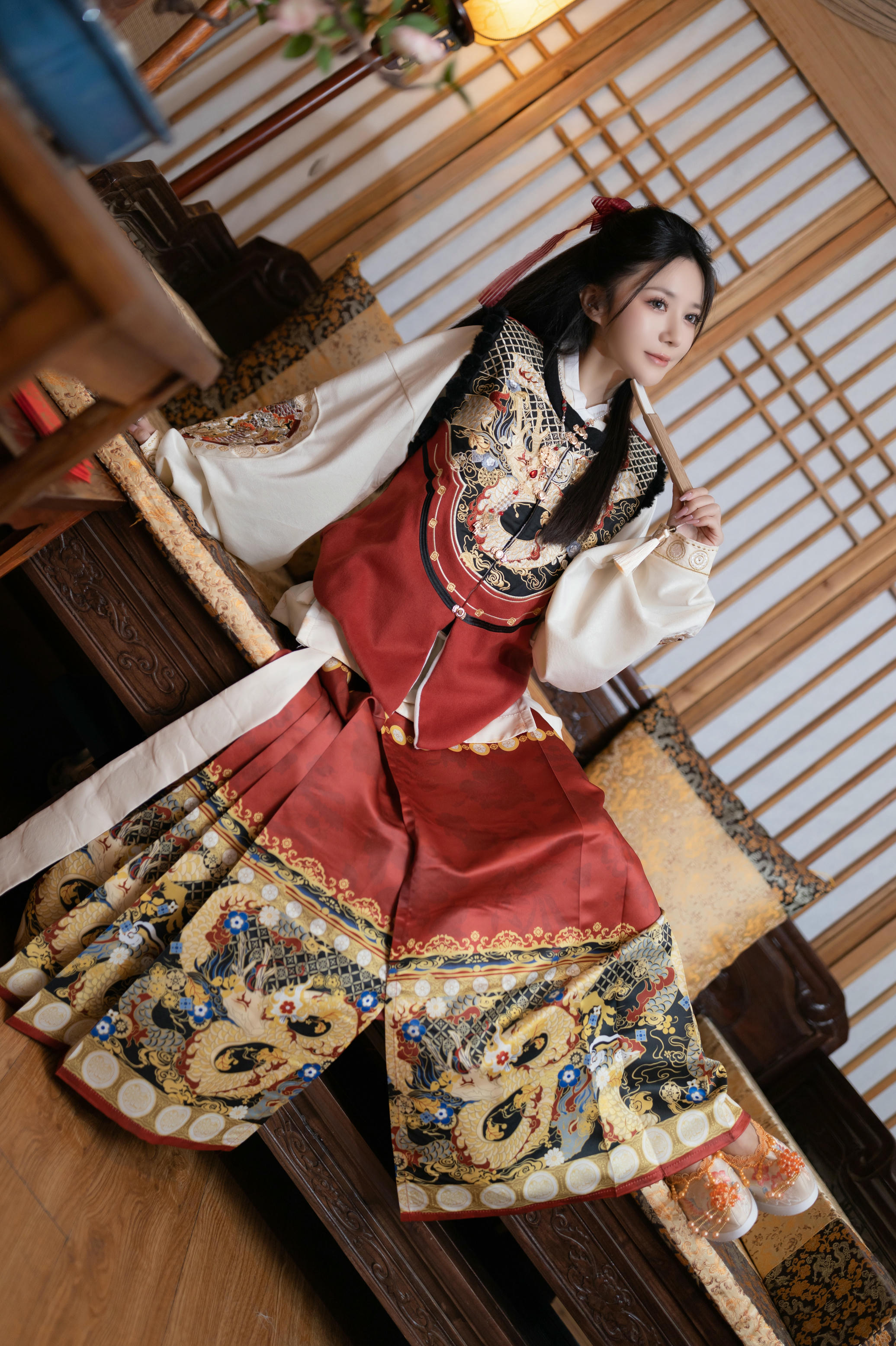 鱼子酱Fish NO.102 内购无水印 新年 [120P／1.67GB]_第1集