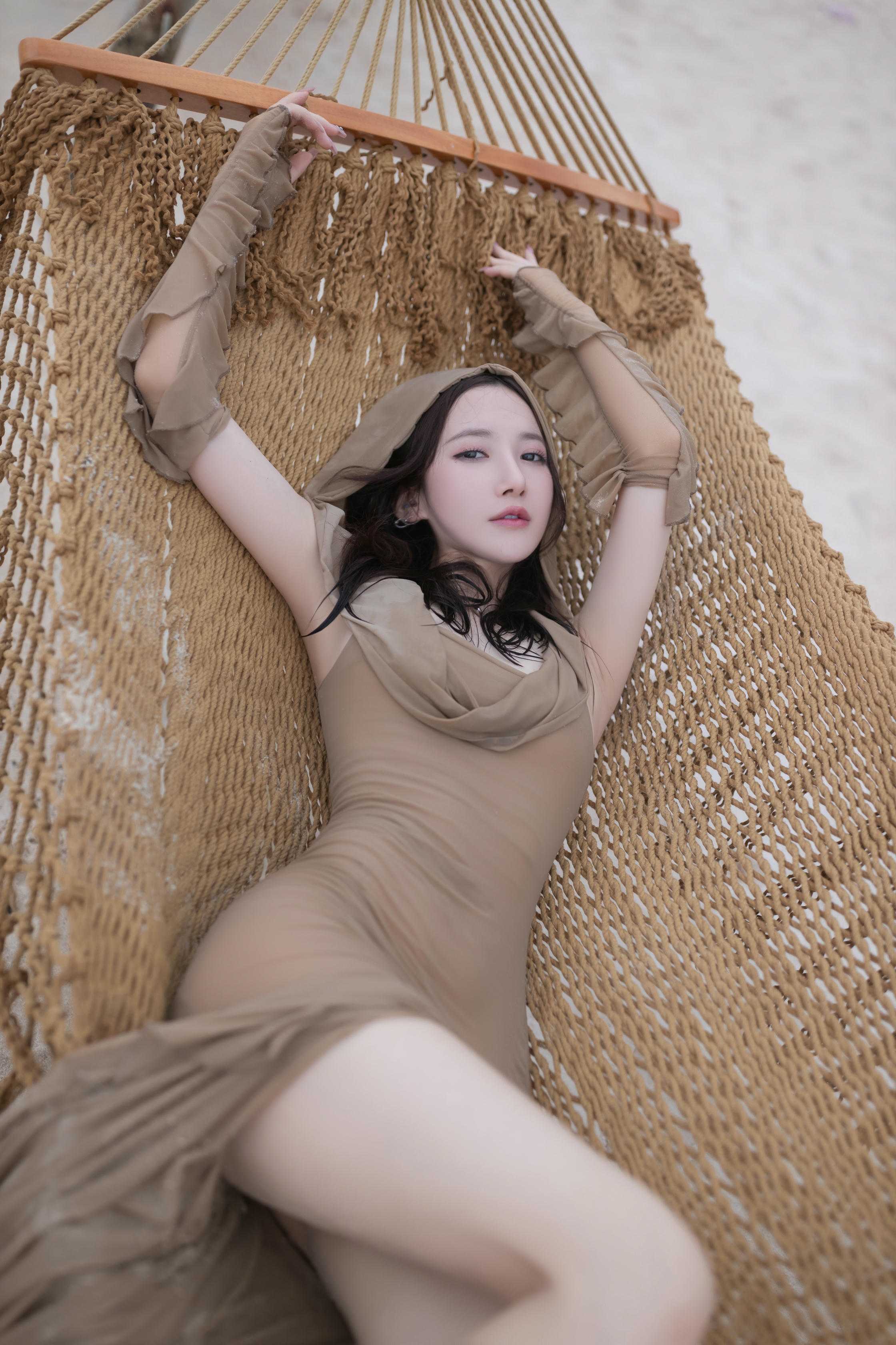 鱼子酱Fish NO.113 内购无水印 雨后海滩 [107P 1.15 GB]_第3集