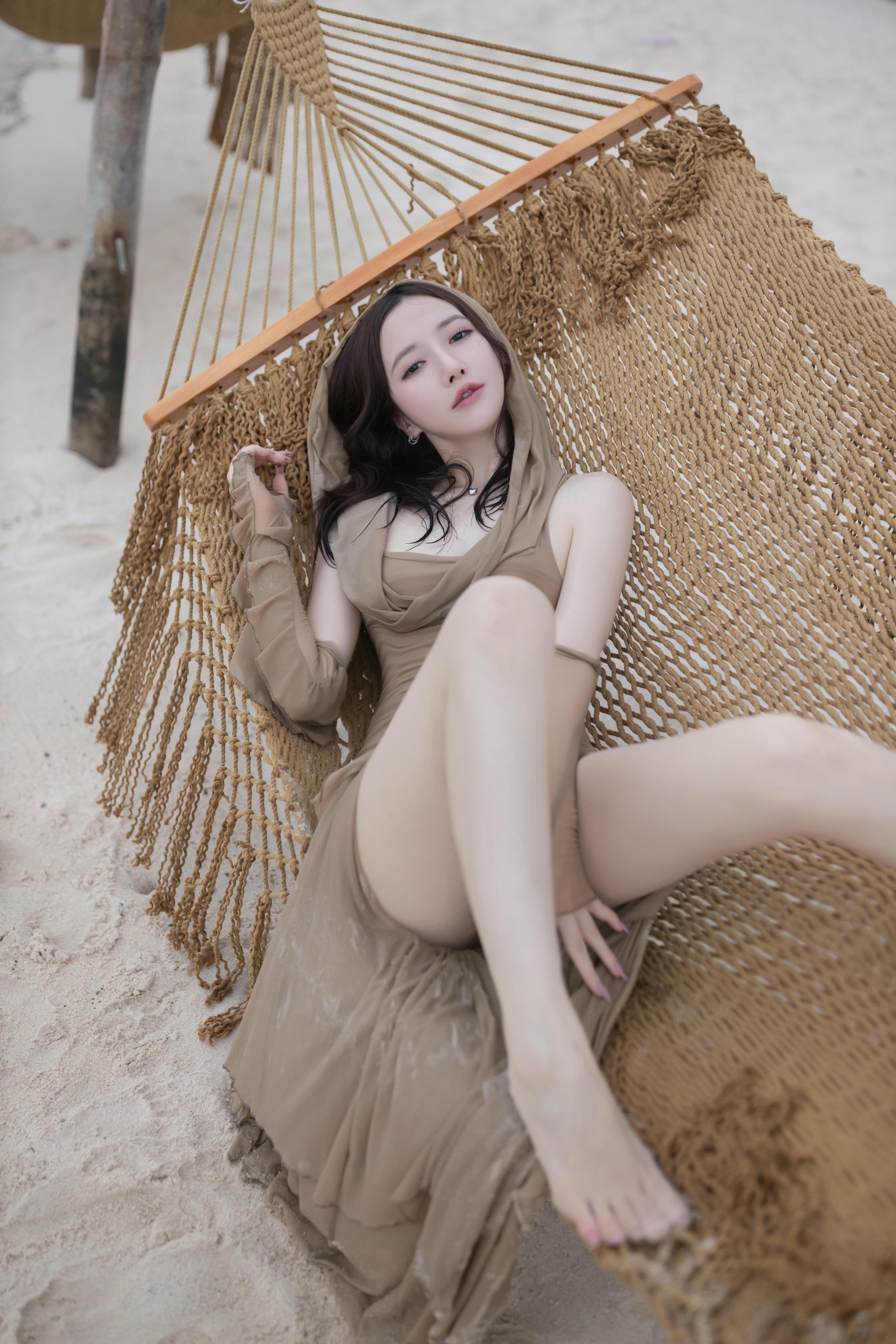 鱼子酱Fish NO.113 内购无水印 雨后海滩 [107P 1.15 GB]_第3集