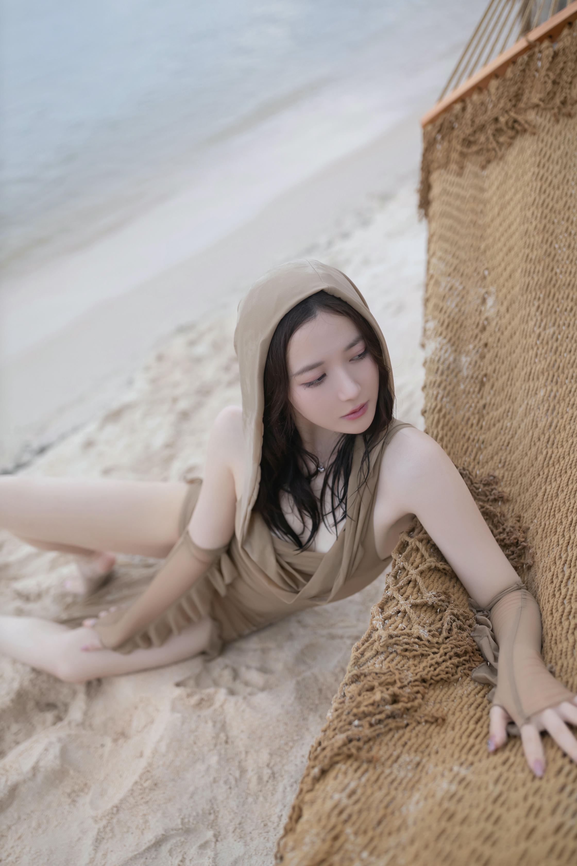 鱼子酱Fish NO.113 内购无水印 雨后海滩 [107P 1.15 GB]_第3集