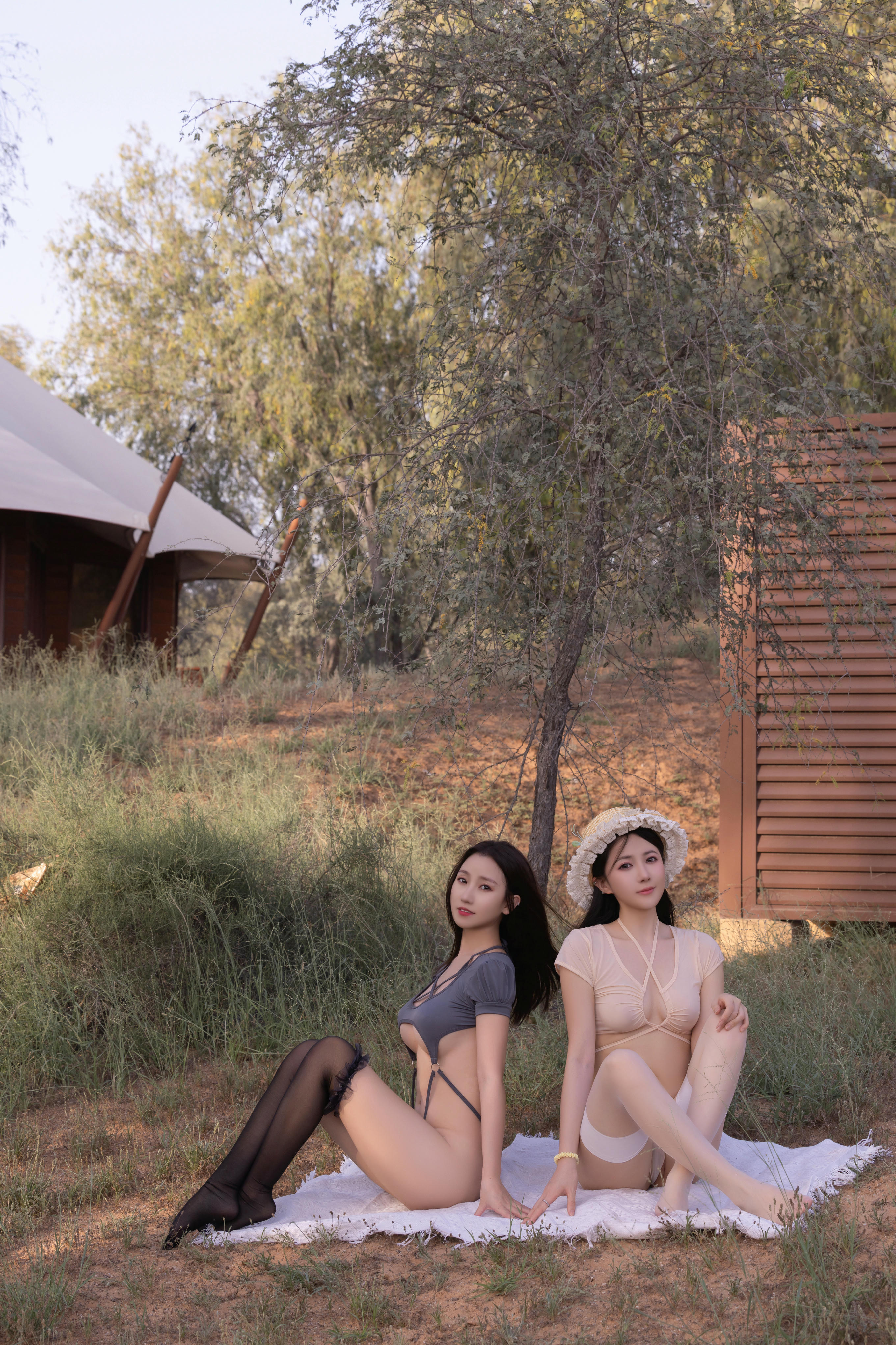 鱼子酱Fish NO.126 内购无水印 &杏子 双人演绎 妹妹 [125P 1.49 GB]_第1集