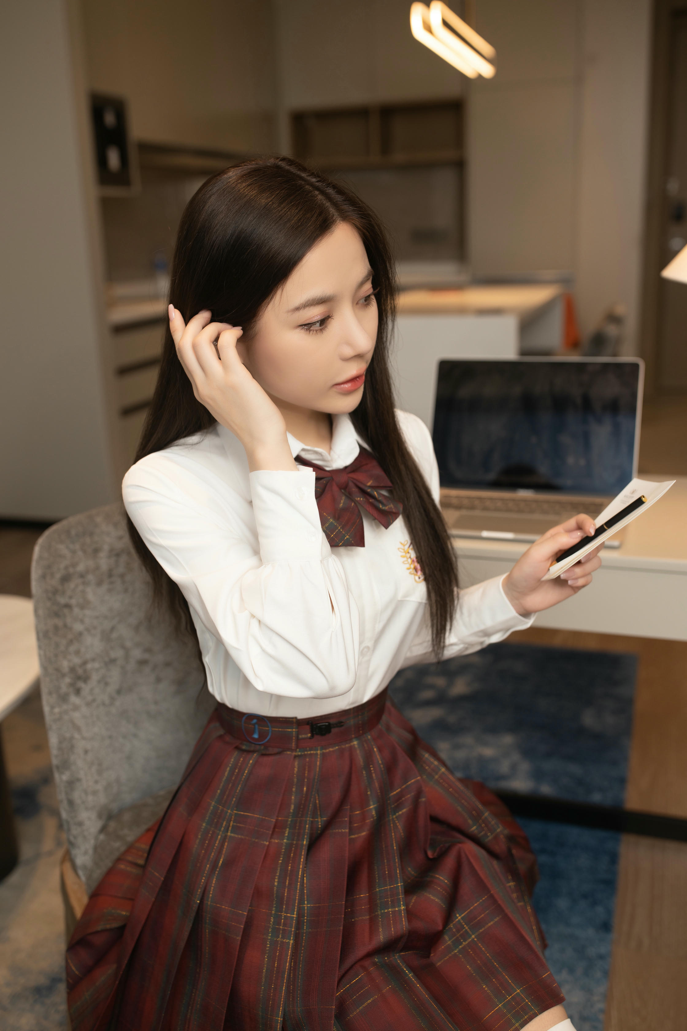 鱼子酱Fish NO.129 内购无水印 2904 学生 [66P 752.73 MB]_第1集