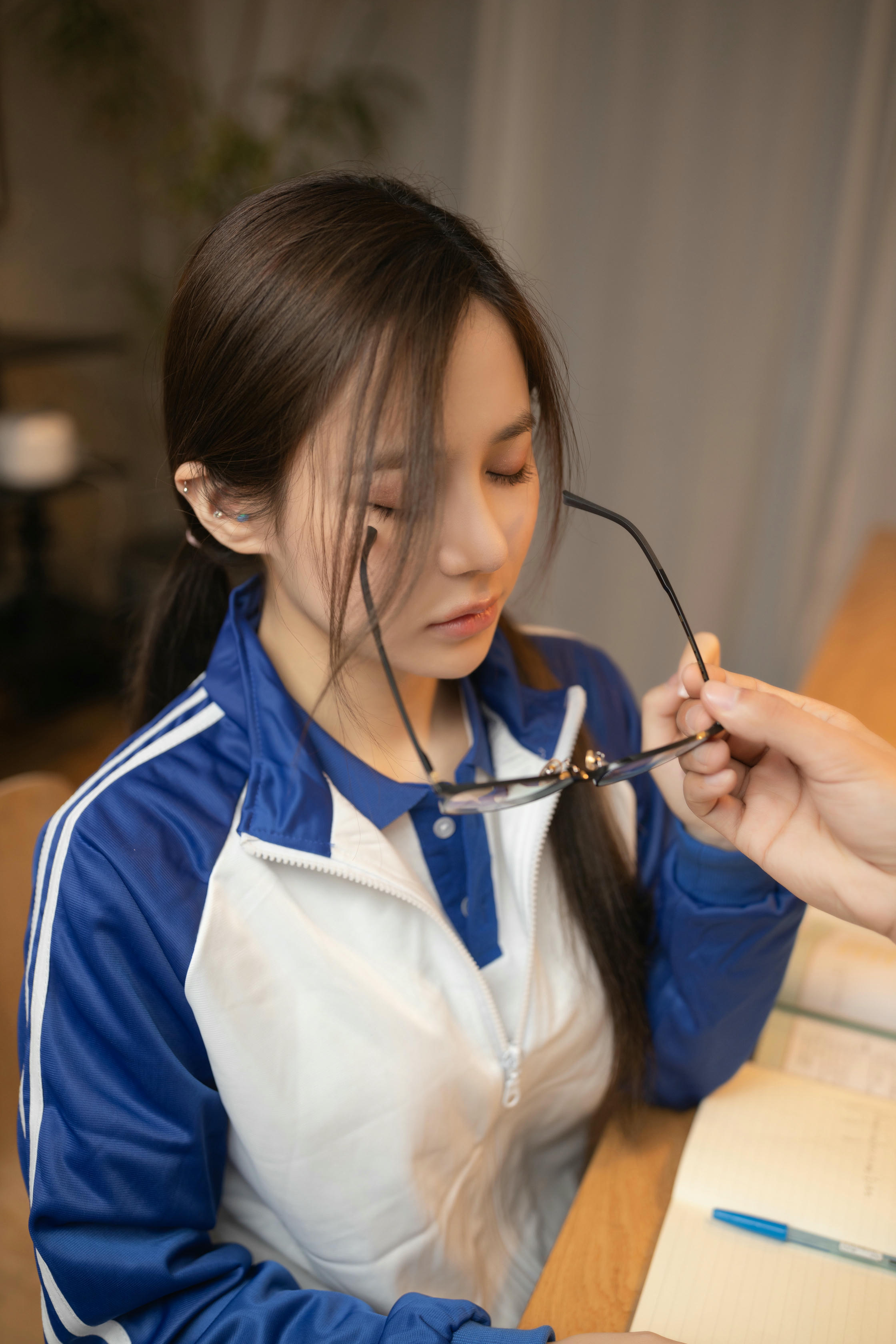 鱼子酱Fish NO.130 内购无水印 2983 家教 [87P 871.39 MB]_第2集