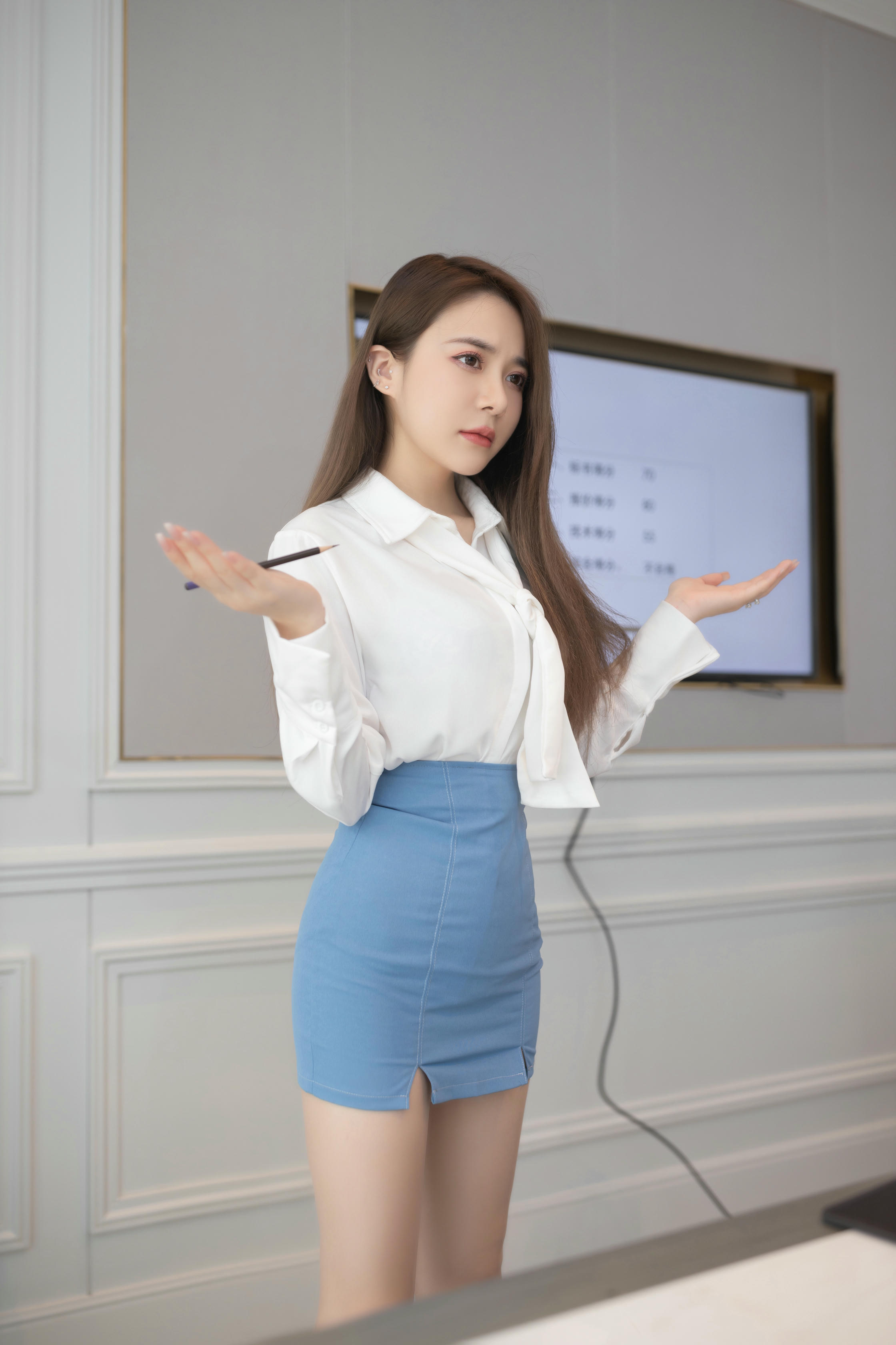 鱼子酱Fish NO.132 内购无水印 3477 投标 [80P 898.61 MB]_第1集