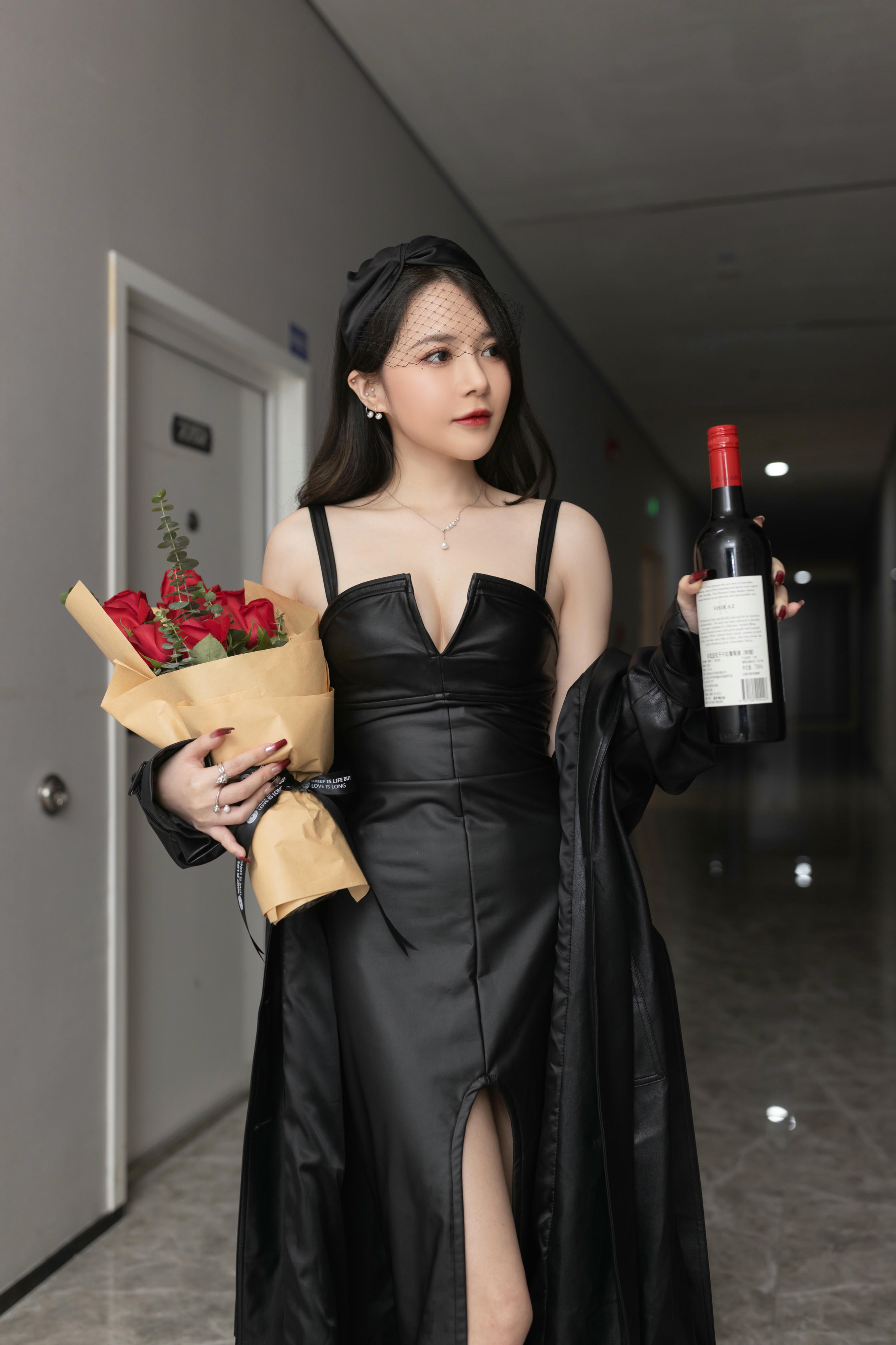 鱼子酱Fish NO.138 内购无水印 4021 妻子们的聚会 [89P 811.06 MB]_第1集