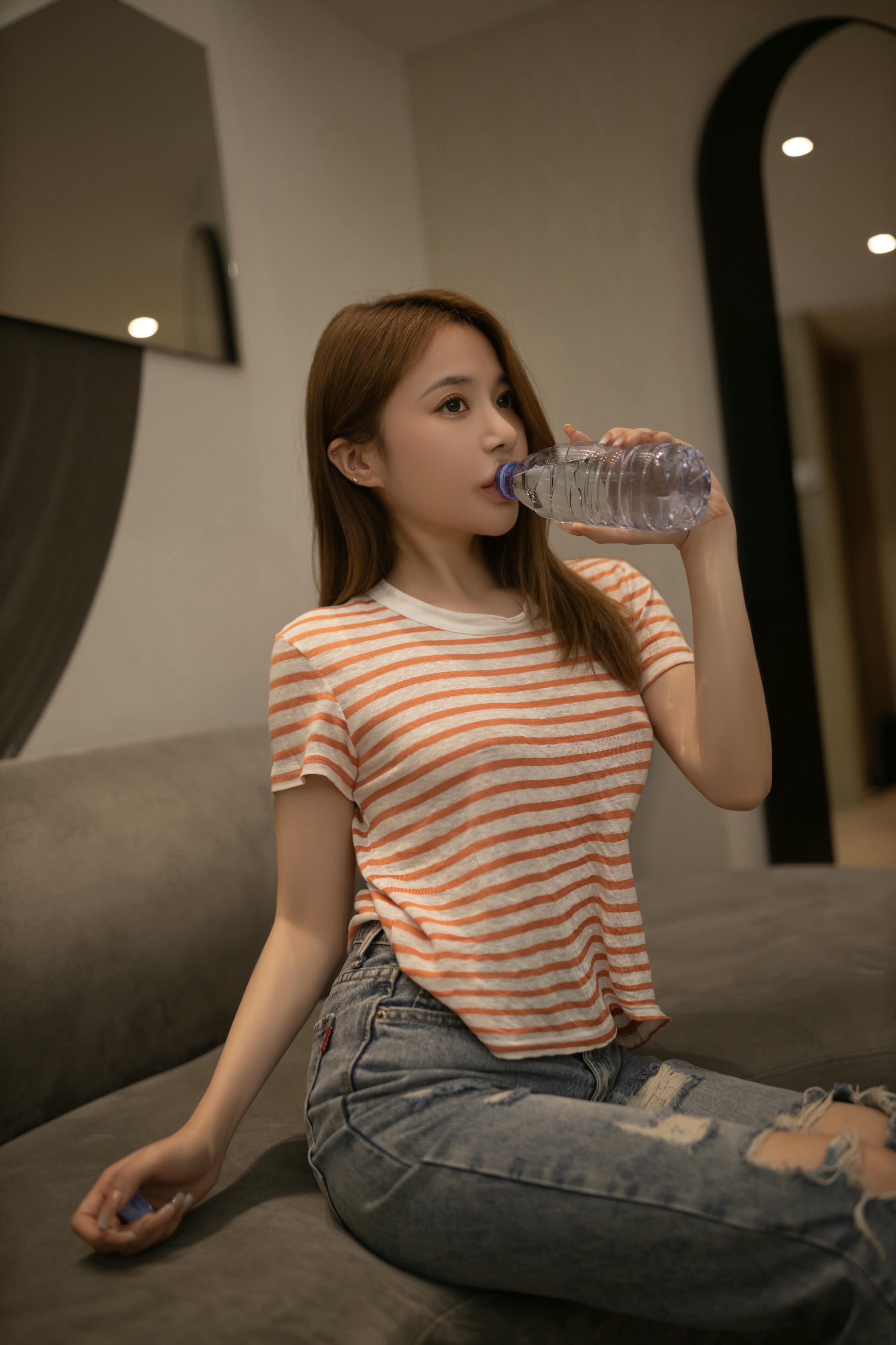 鱼子酱Fish NO.144 内购无水印 4466 捆绑新元素 [114P 1.35 GB]_第1集