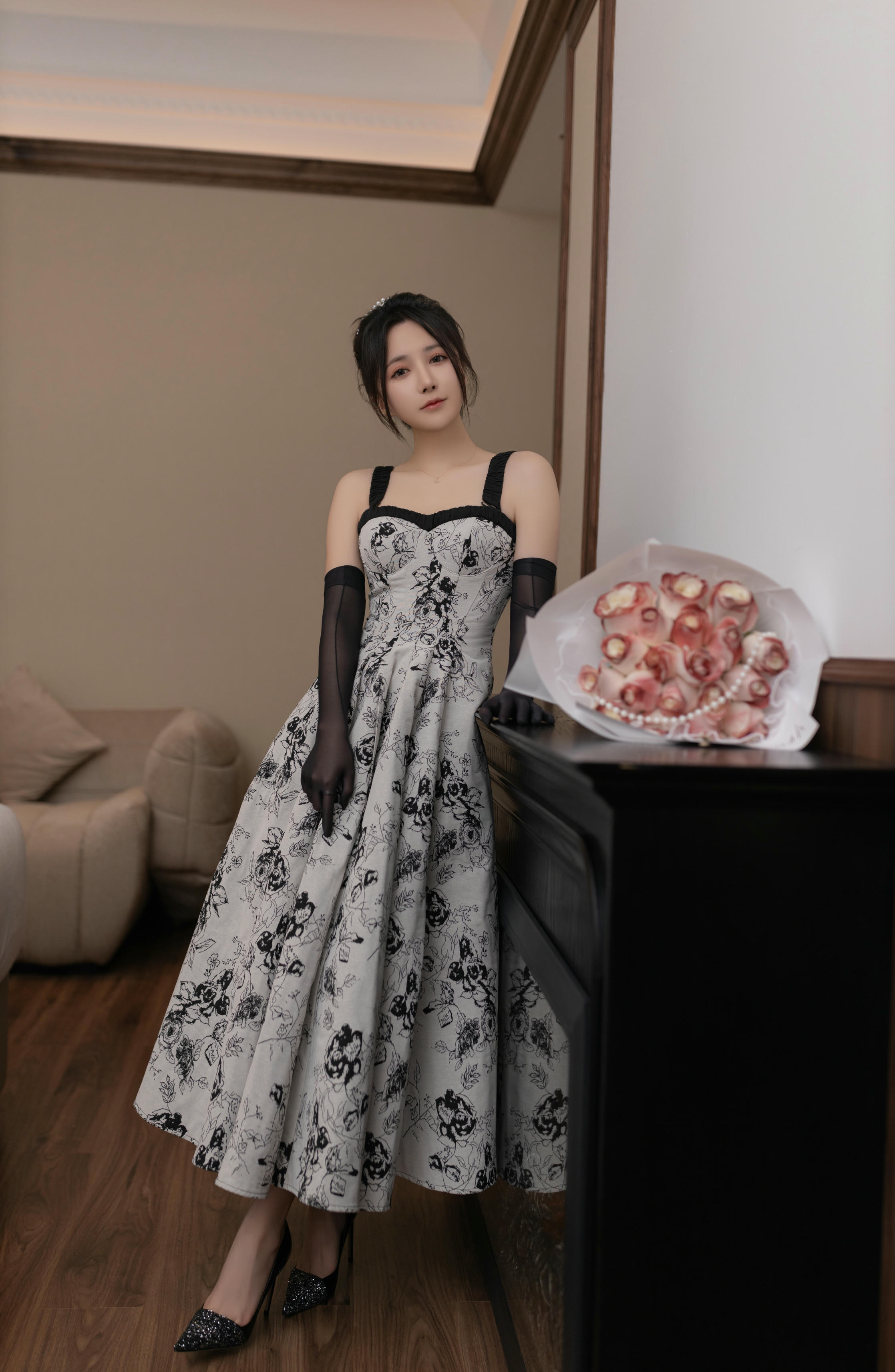 鱼子酱Fish NO.156 内购无水印 8109 生日篇2024 [120P 1.44 GB]_第1集