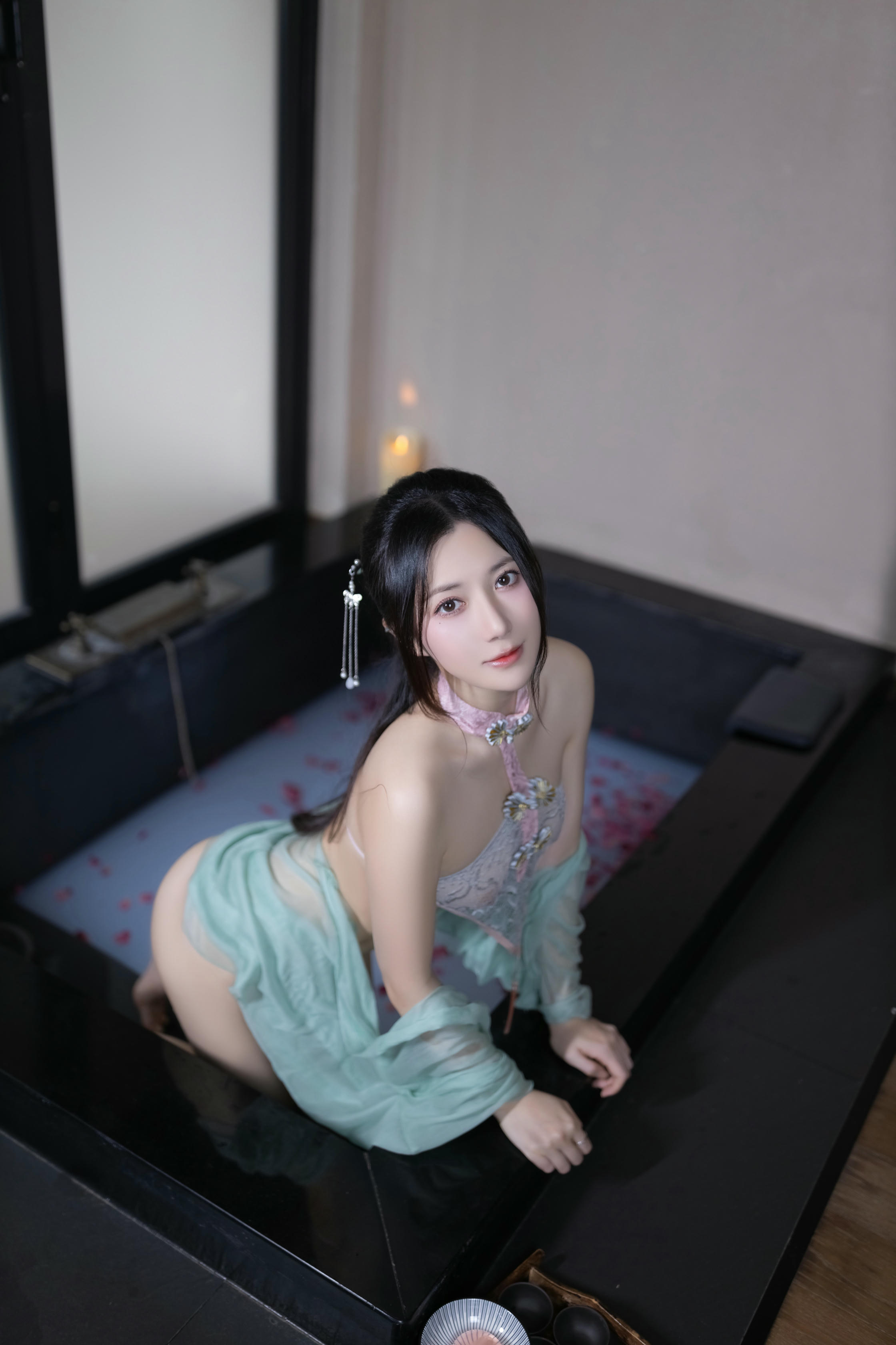 鱼子酱Fish NO.158 内购无水印 8428 花瓣浴 [120P 1.32 GB]_第3集