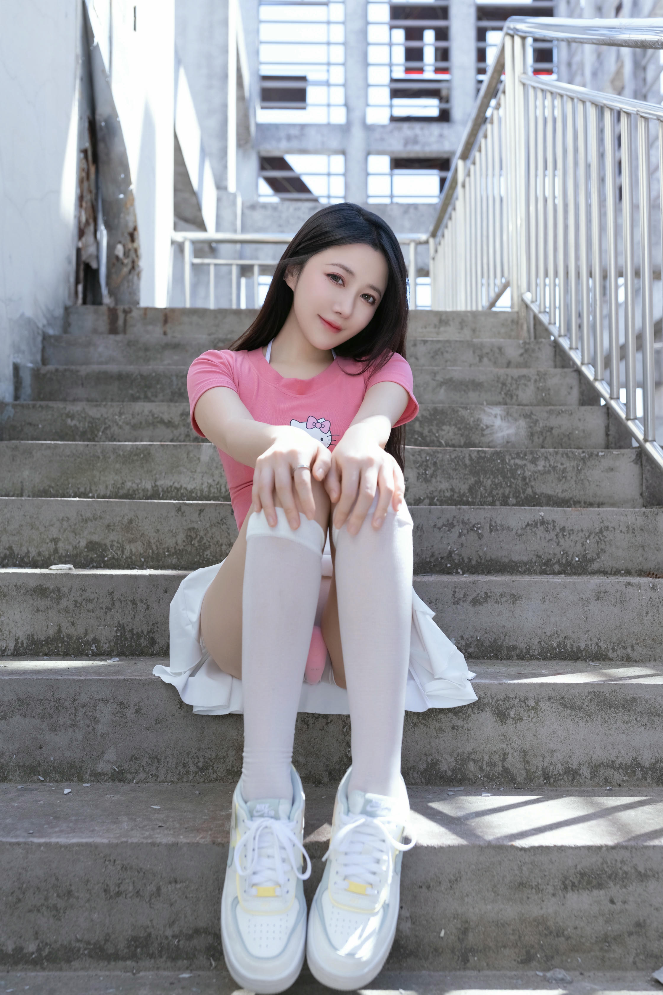 鱼子酱Fish NO.159 内购无水印 8457 天台少女 [120P 1.01 GB]_第2集