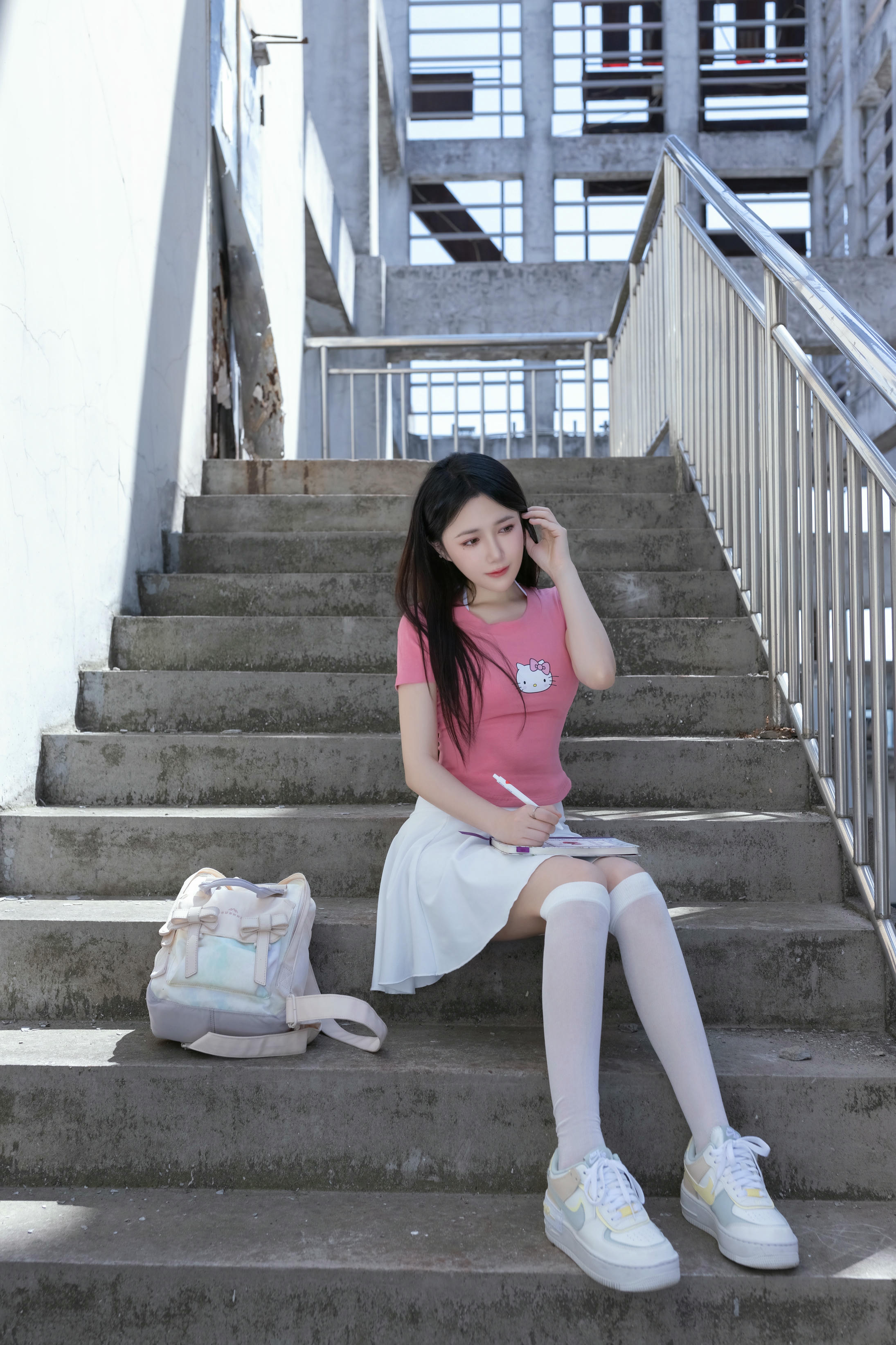 鱼子酱Fish NO.159 内购无水印 8457 天台少女 [120P 1.01 GB]_第1集