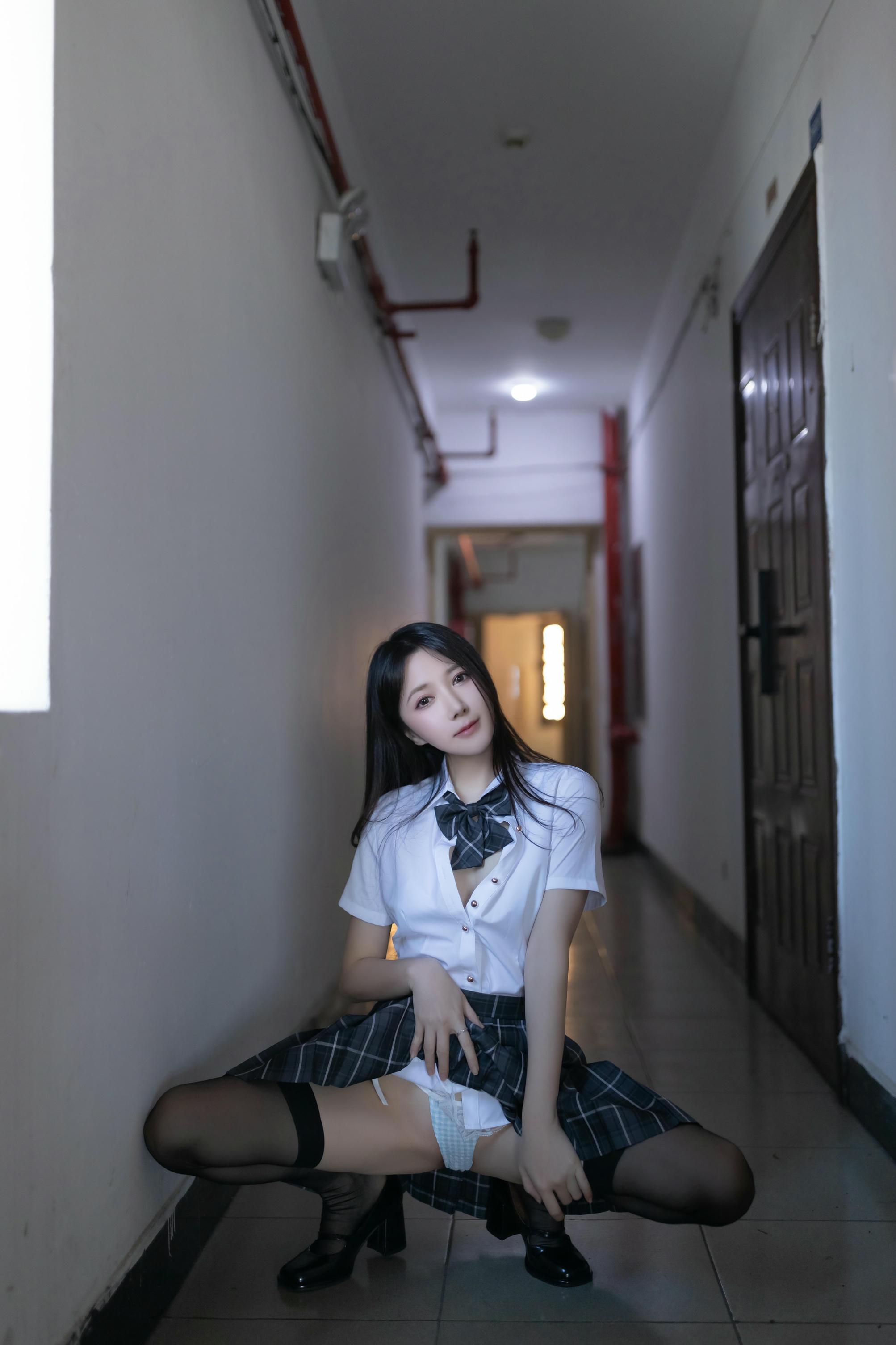 鱼子酱Fish NO.160 内购无水印 8516 破碎衬衫 [120P 1.36 GB]_第1集