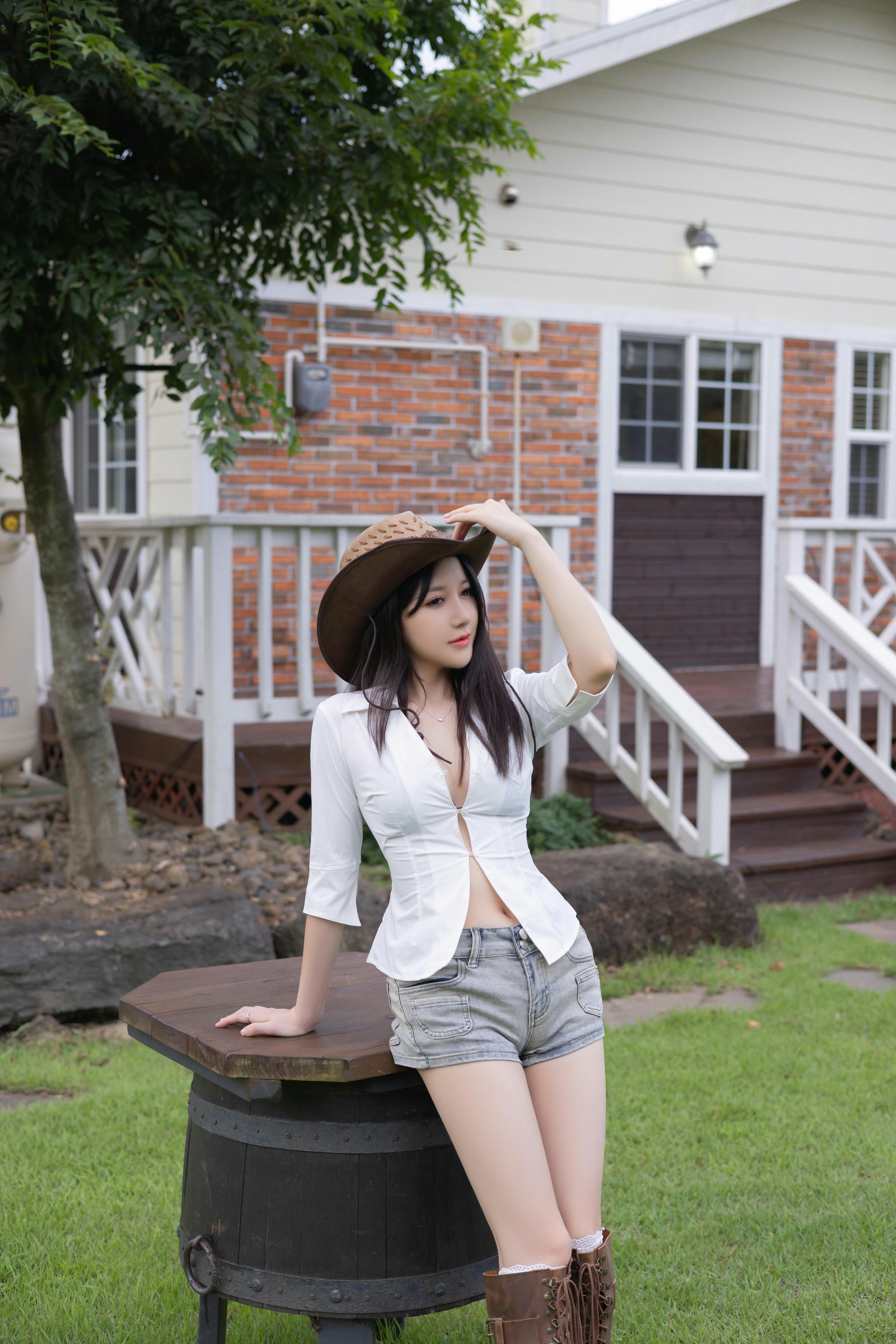 鱼子酱Fish NO.169 内购无水印 9166 牛仔 [120P 1.82 GB]_第2集