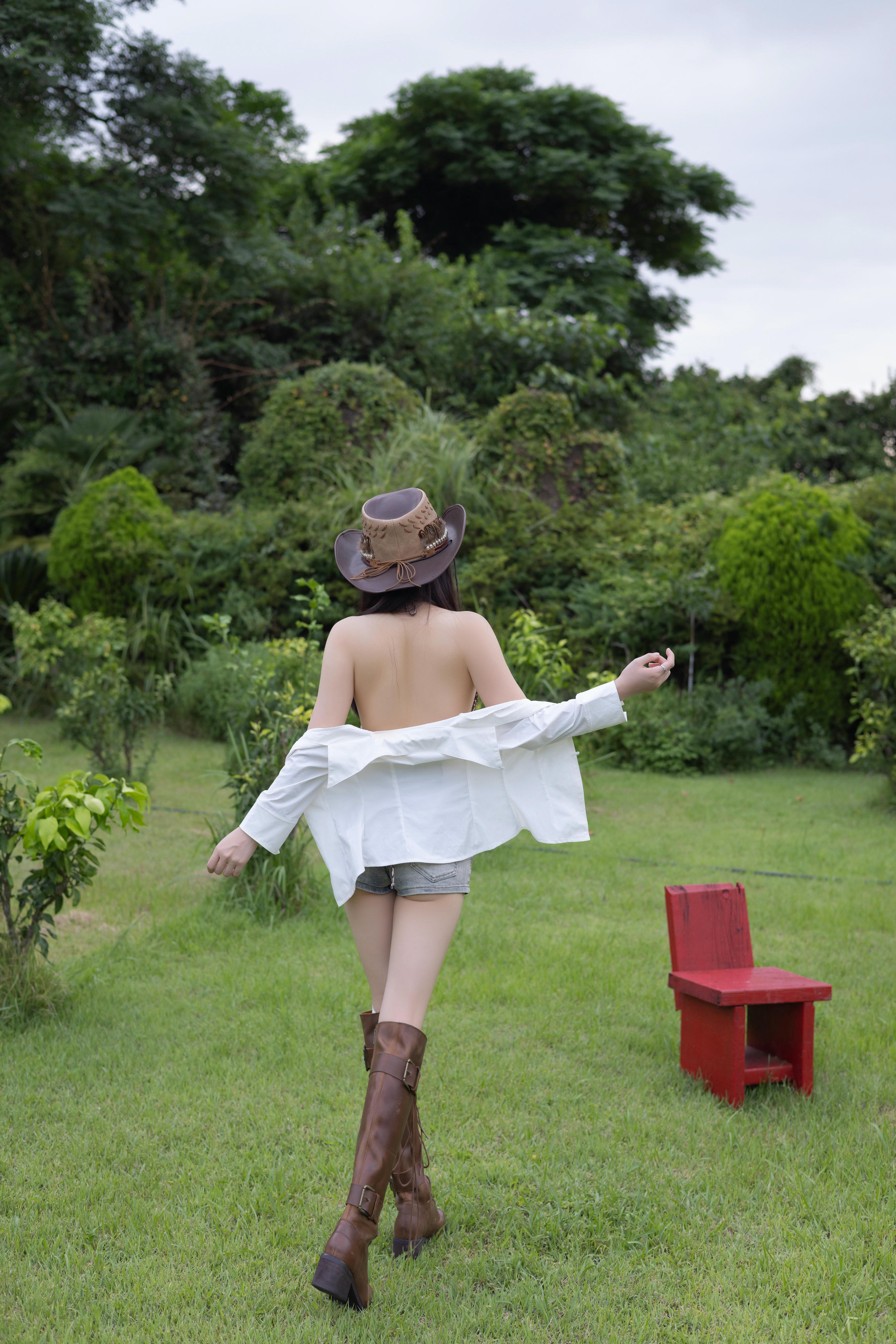 鱼子酱Fish NO.169 内购无水印 9166 牛仔 [120P 1.82 GB]_第3集