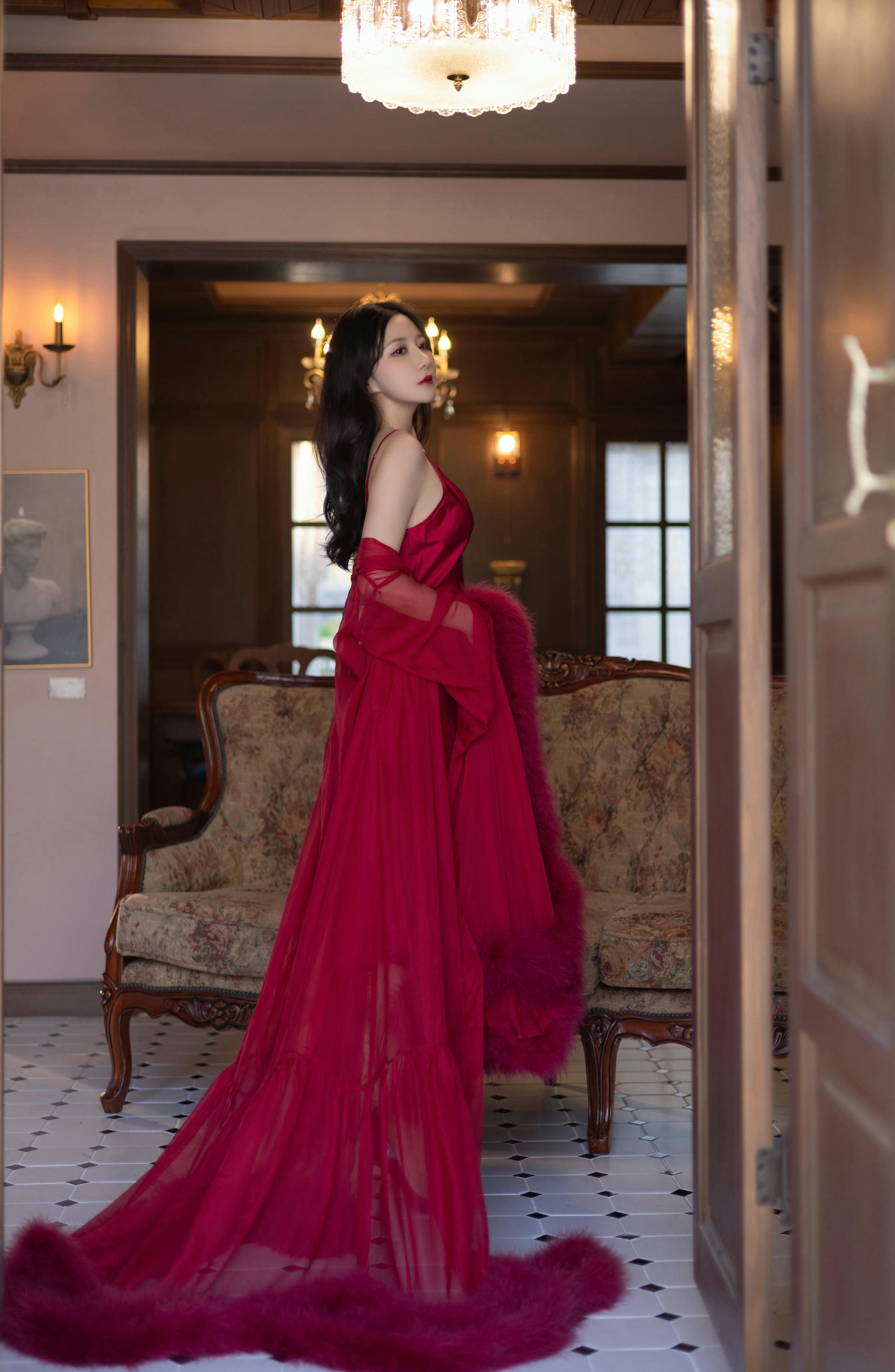 鱼子酱Fish NO.175 内购无水印 9422 玫瑰 [120P 733.40 MB]_第1集