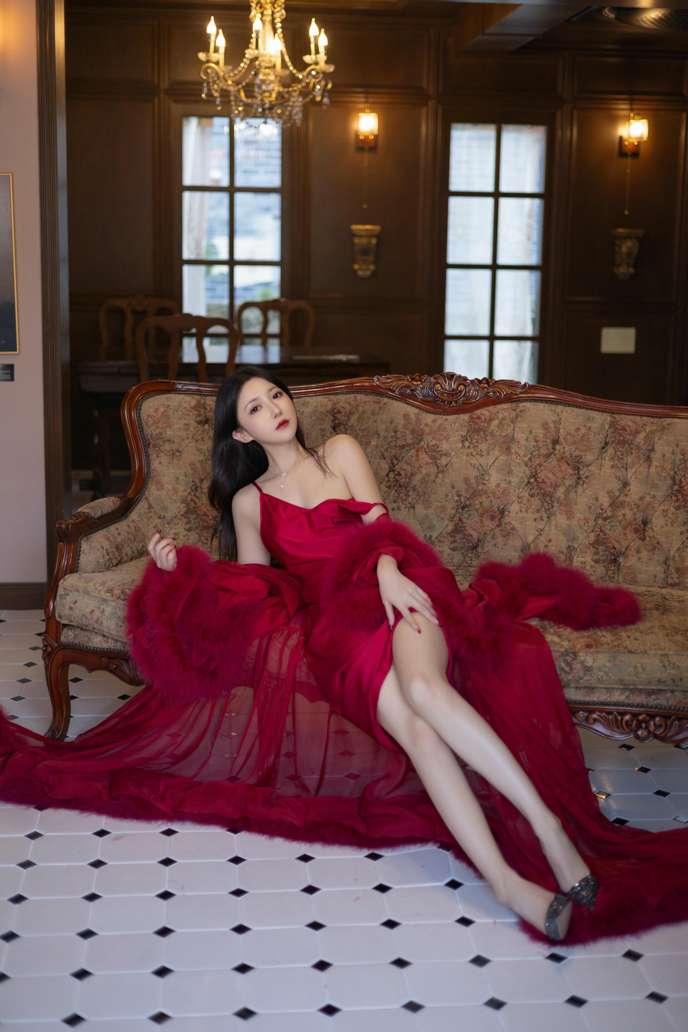 鱼子酱Fish NO.175 内购无水印 9422 玫瑰 [120P 733.40 MB]_第2集