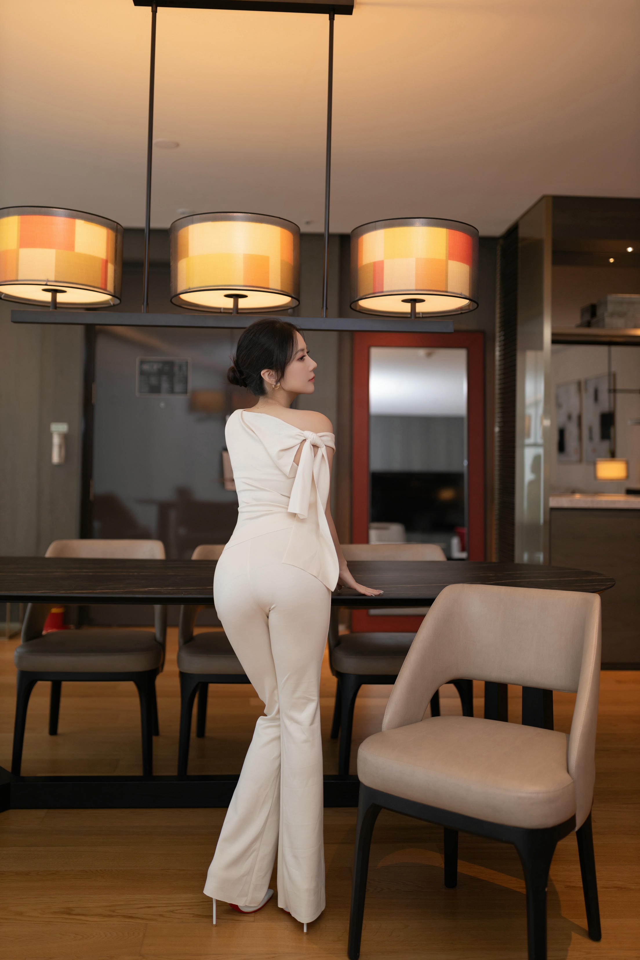 鱼子酱Fish NO.176 内购无水印 9457 职场女人 [120P 797.09 MB]_第1集