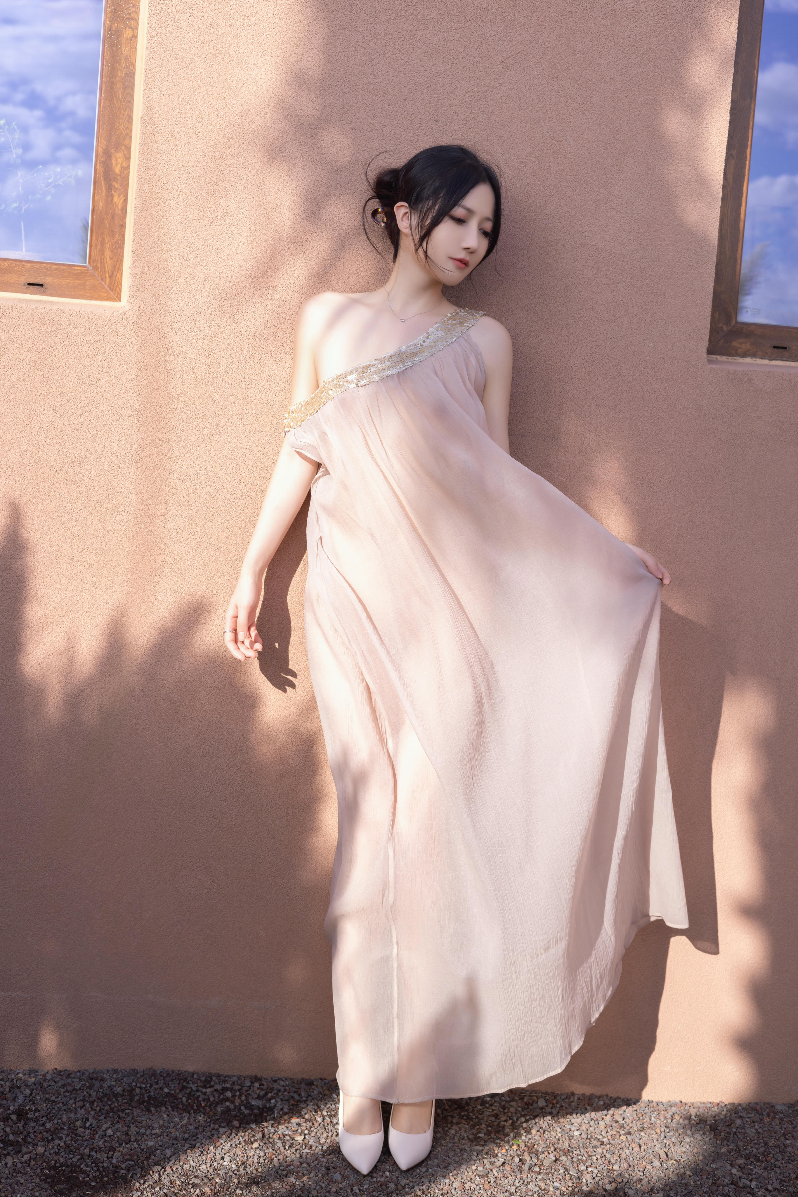 鱼子酱Fish NO.177 内购无水印 9492 芦苇旁 [101P 1.54 GB]_第1集