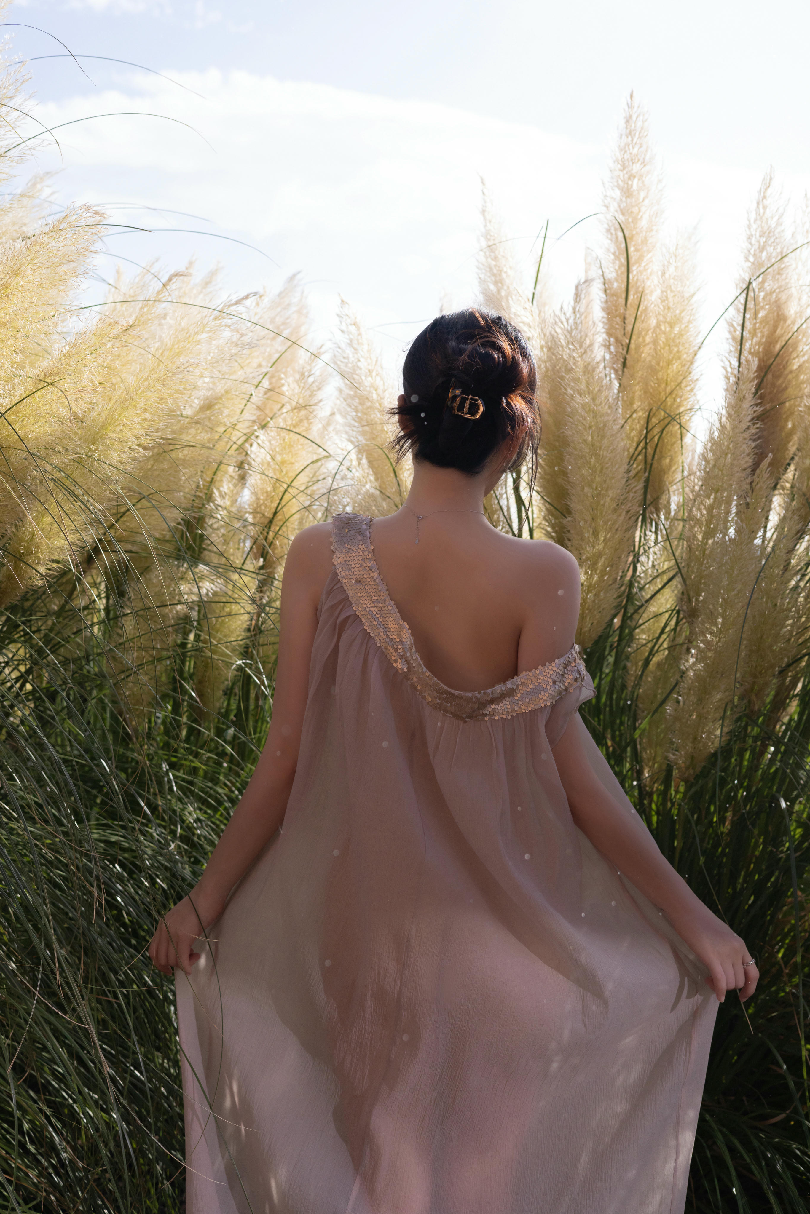 鱼子酱Fish NO.177 内购无水印 9492 芦苇旁 [101P 1.54 GB]_第2集