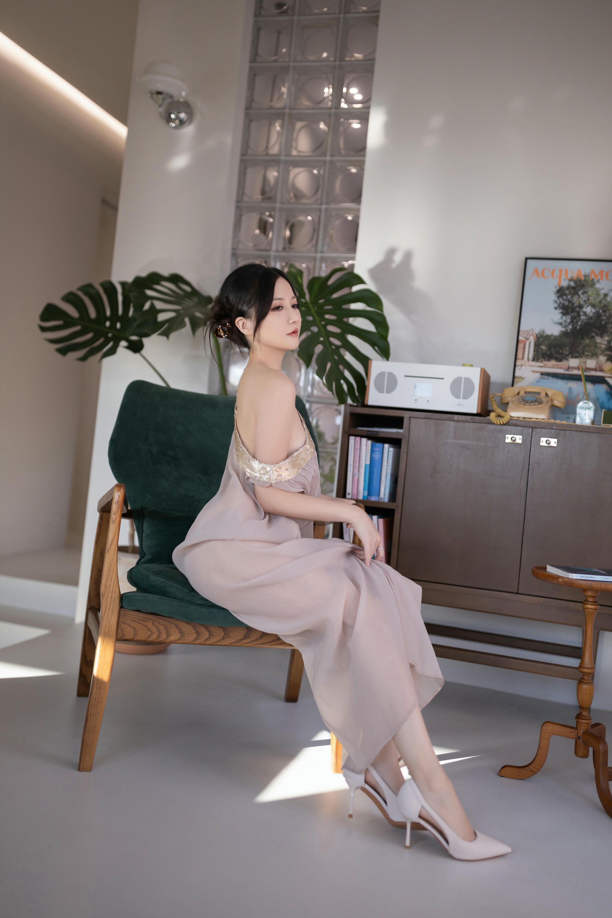 鱼子酱Fish NO.177 内购无水印 9492 芦苇旁 [101P 1.54 GB]_第3集