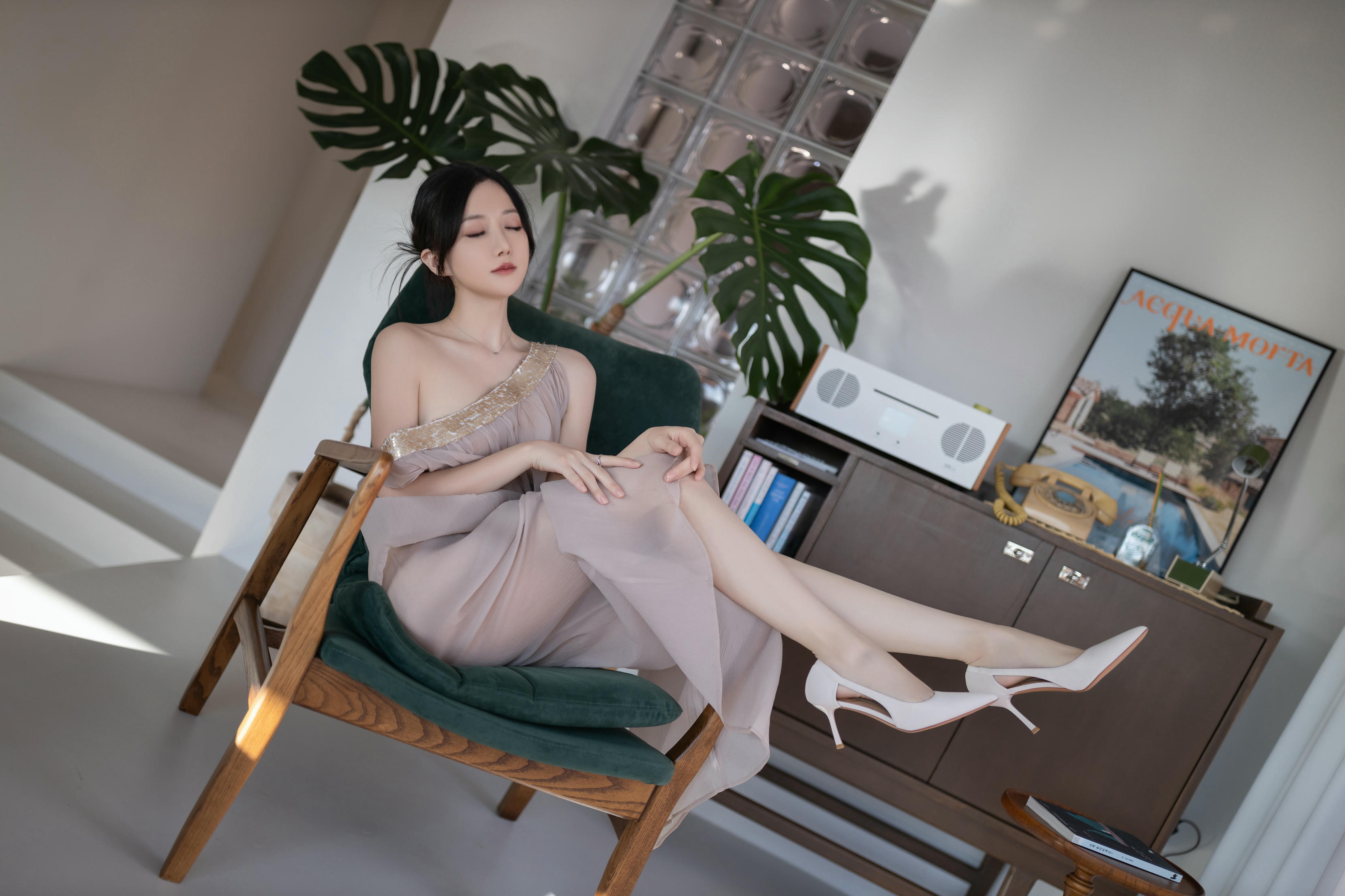 鱼子酱Fish NO.177 内购无水印 9492 芦苇旁 [101P 1.54 GB]_第3集