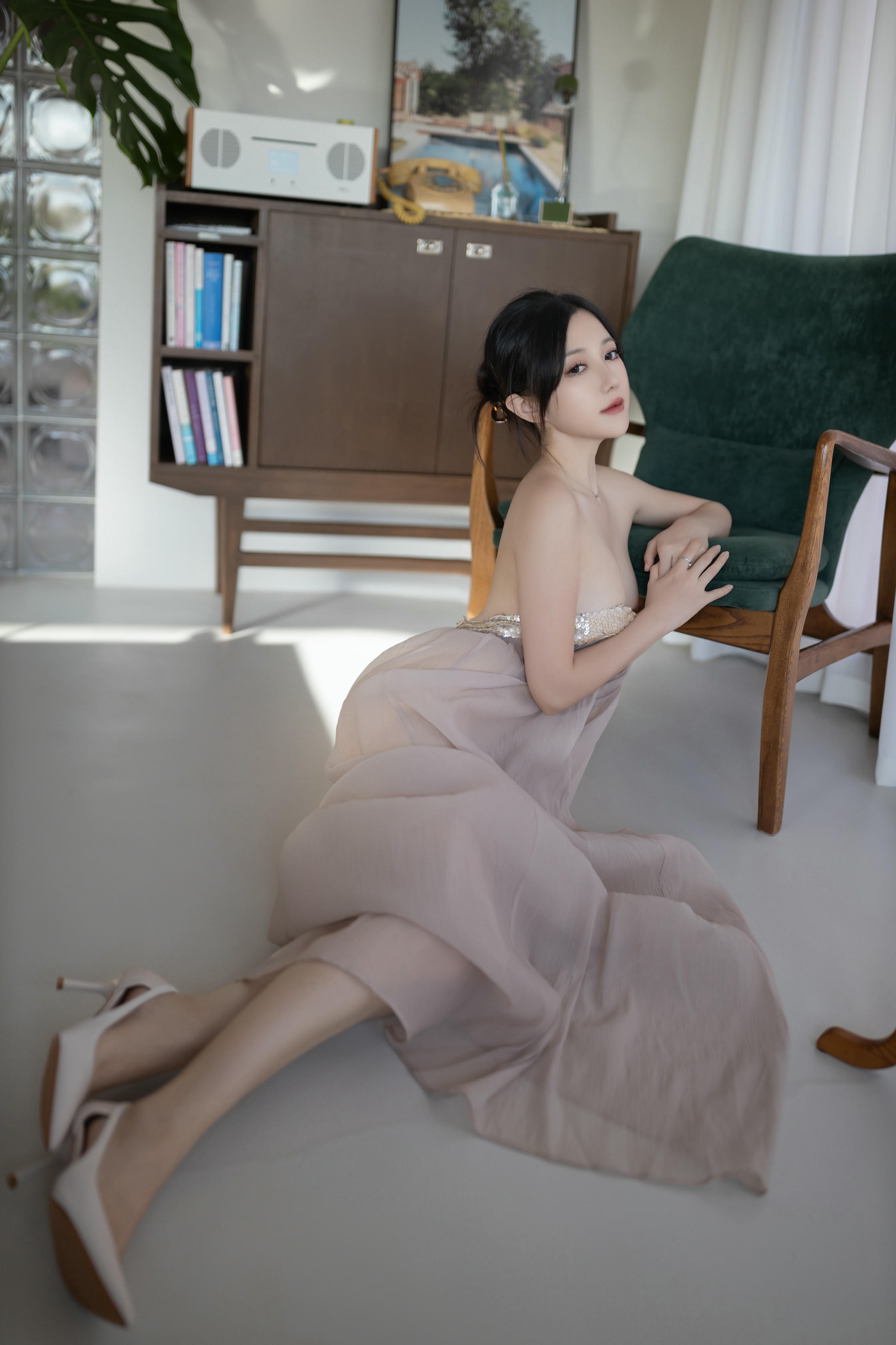 鱼子酱Fish NO.177 内购无水印 9492 芦苇旁 [101P 1.54 GB]_第5集