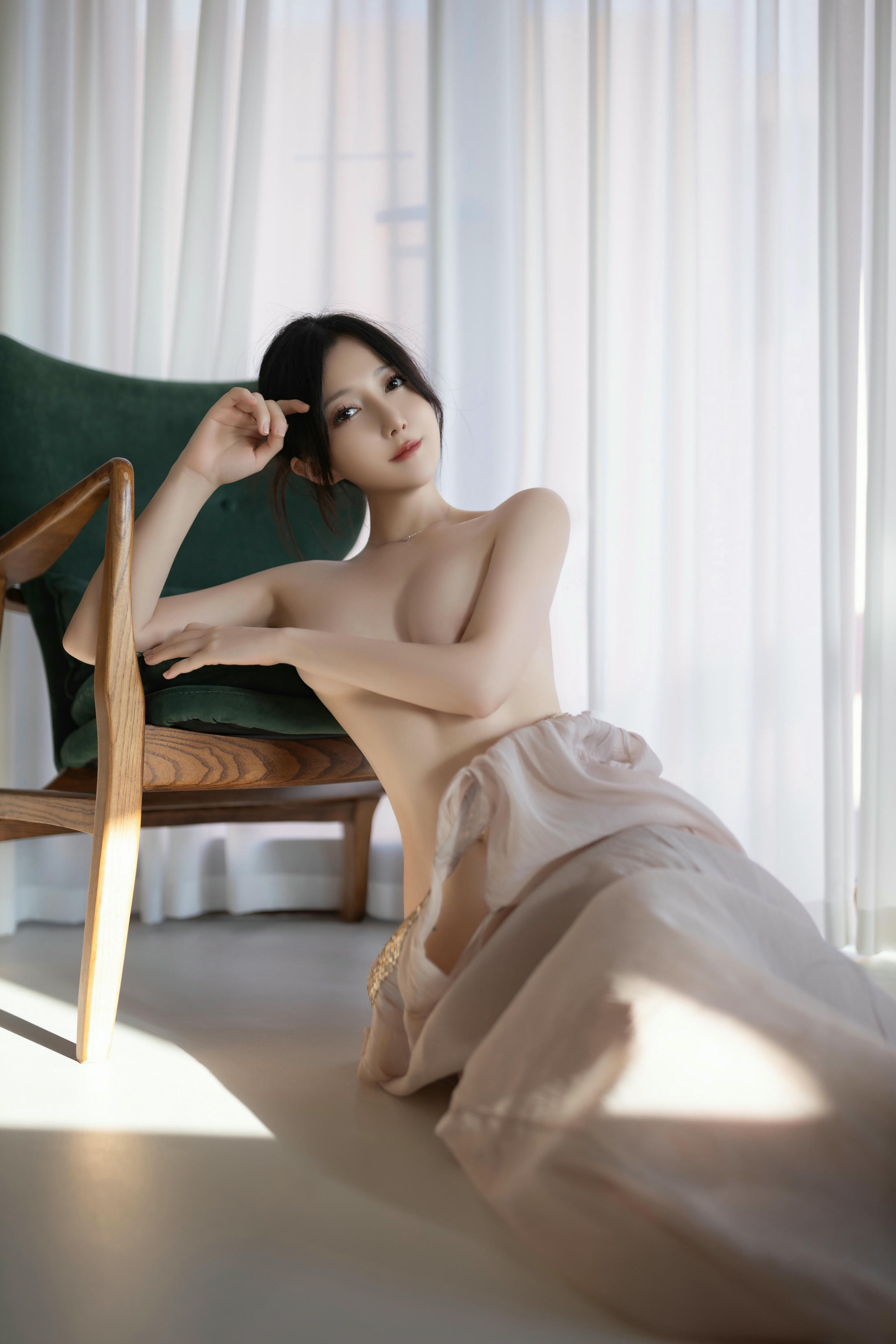 鱼子酱Fish NO.177 内购无水印 9492 芦苇旁 [101P 1.54 GB]_第5集