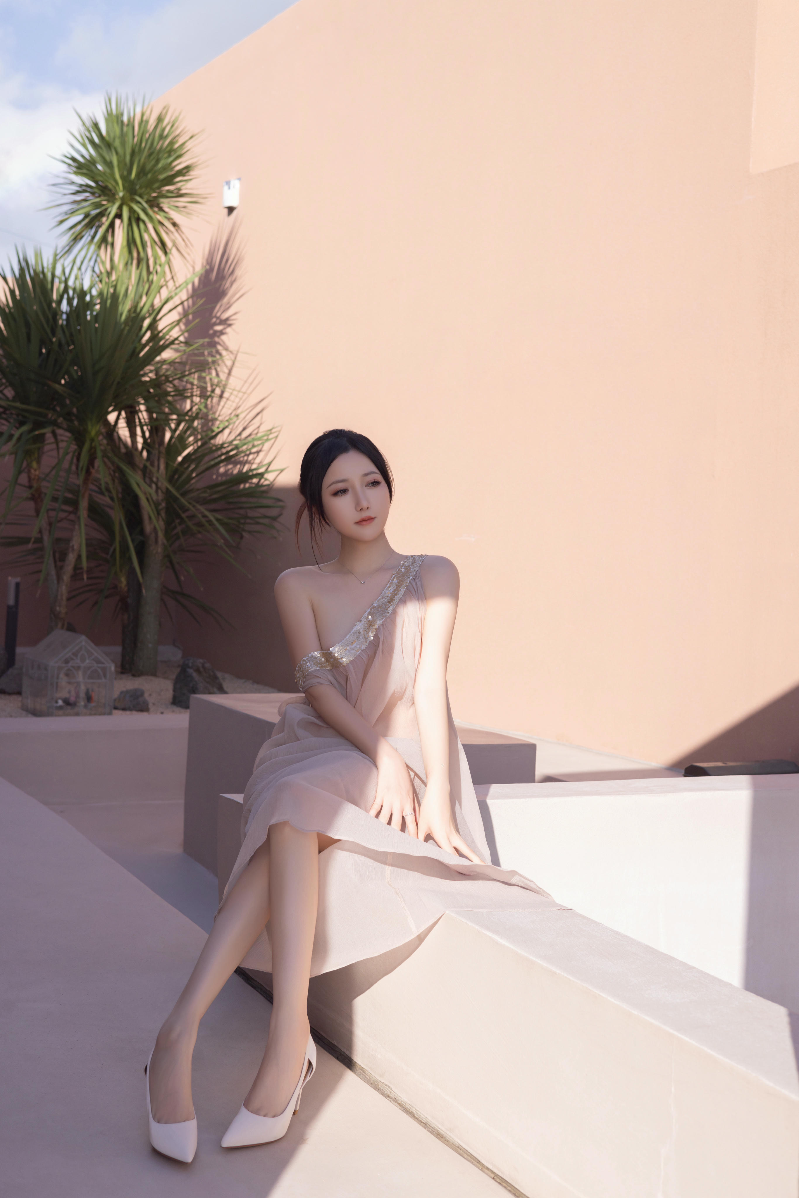 鱼子酱Fish NO.177 内购无水印 9492 芦苇旁 [101P 1.54 GB]_第1集