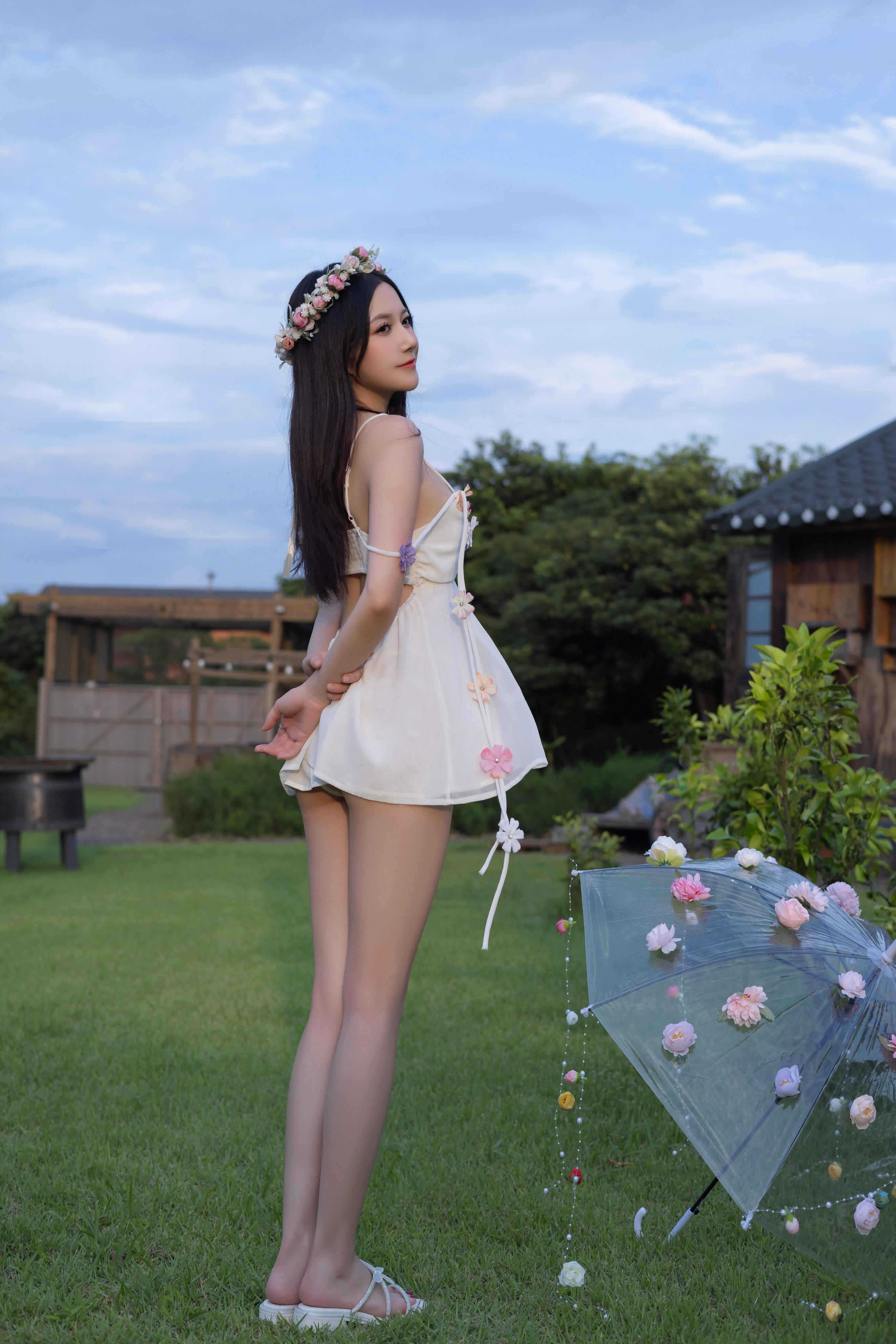 鱼子酱Fish NO.178 内购无水印 9531 花的伞 [120P 1.83 GB]_第4集