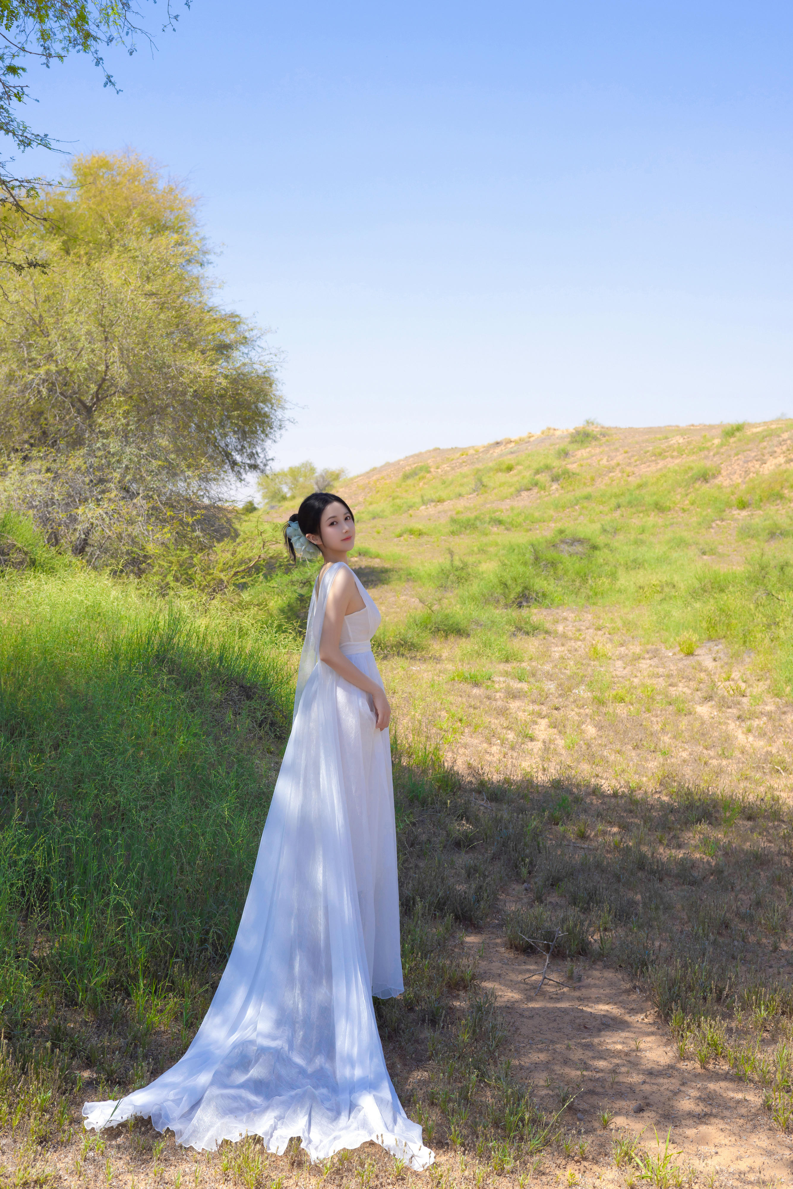 鱼子酱Fish NO.182 内购无水印 沙漠之花 [50P 992MB]_第1集