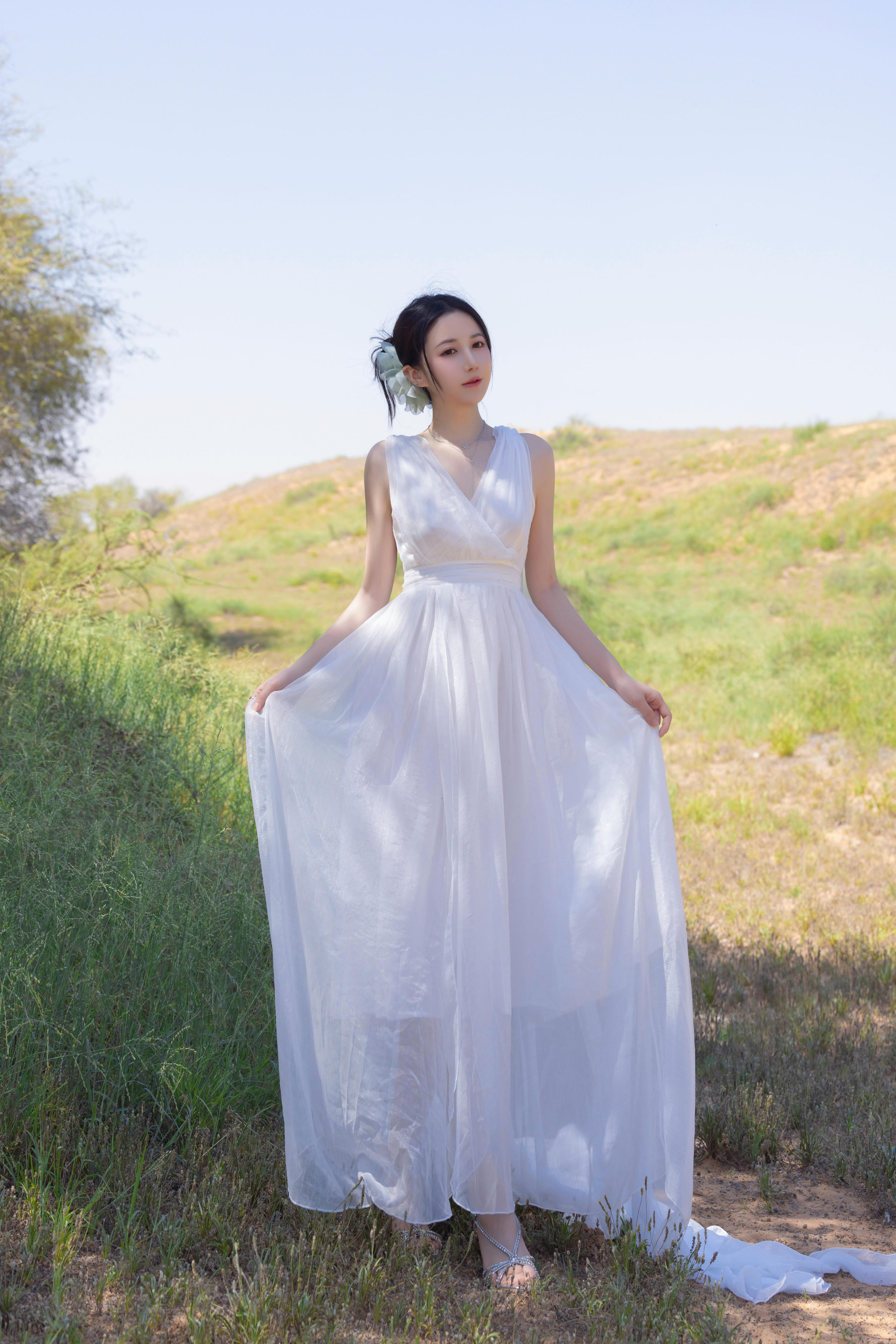 鱼子酱Fish NO.182 内购无水印 沙漠之花 [50P 992MB]_第1集