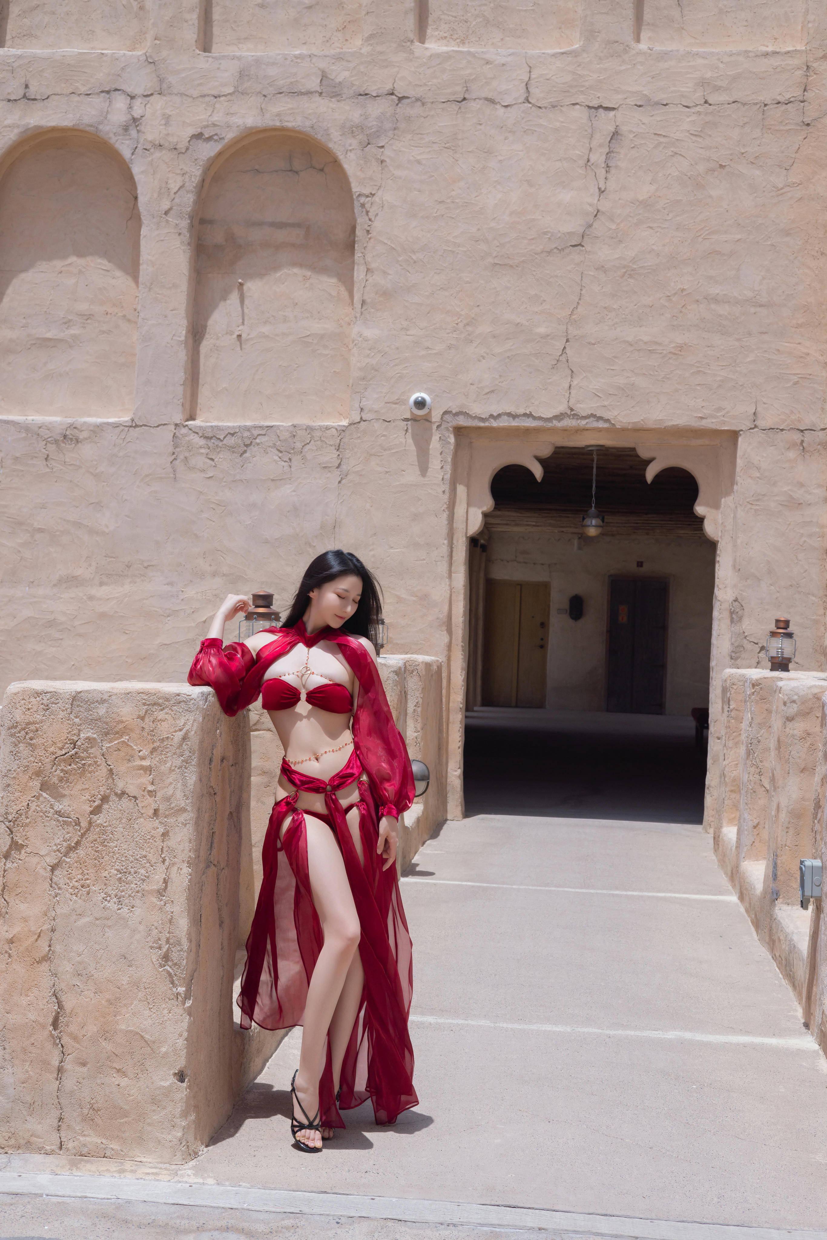 鱼子酱Fish NO.183 内购无水印 惊红之舞 [35P 761MB]_第1集