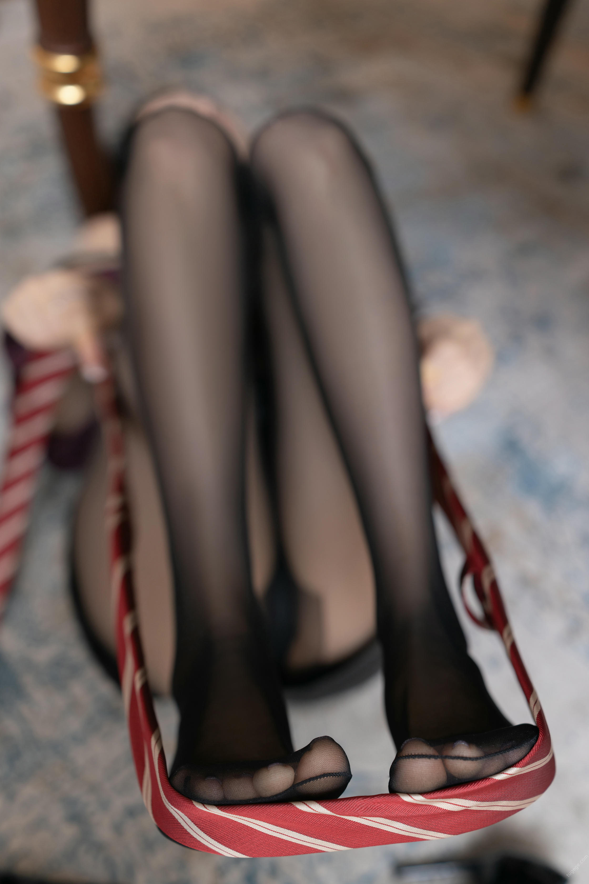 鱼子酱Fish NO.187 内购无水印 紫色衬衫 [120P 1.37GB]_第2集