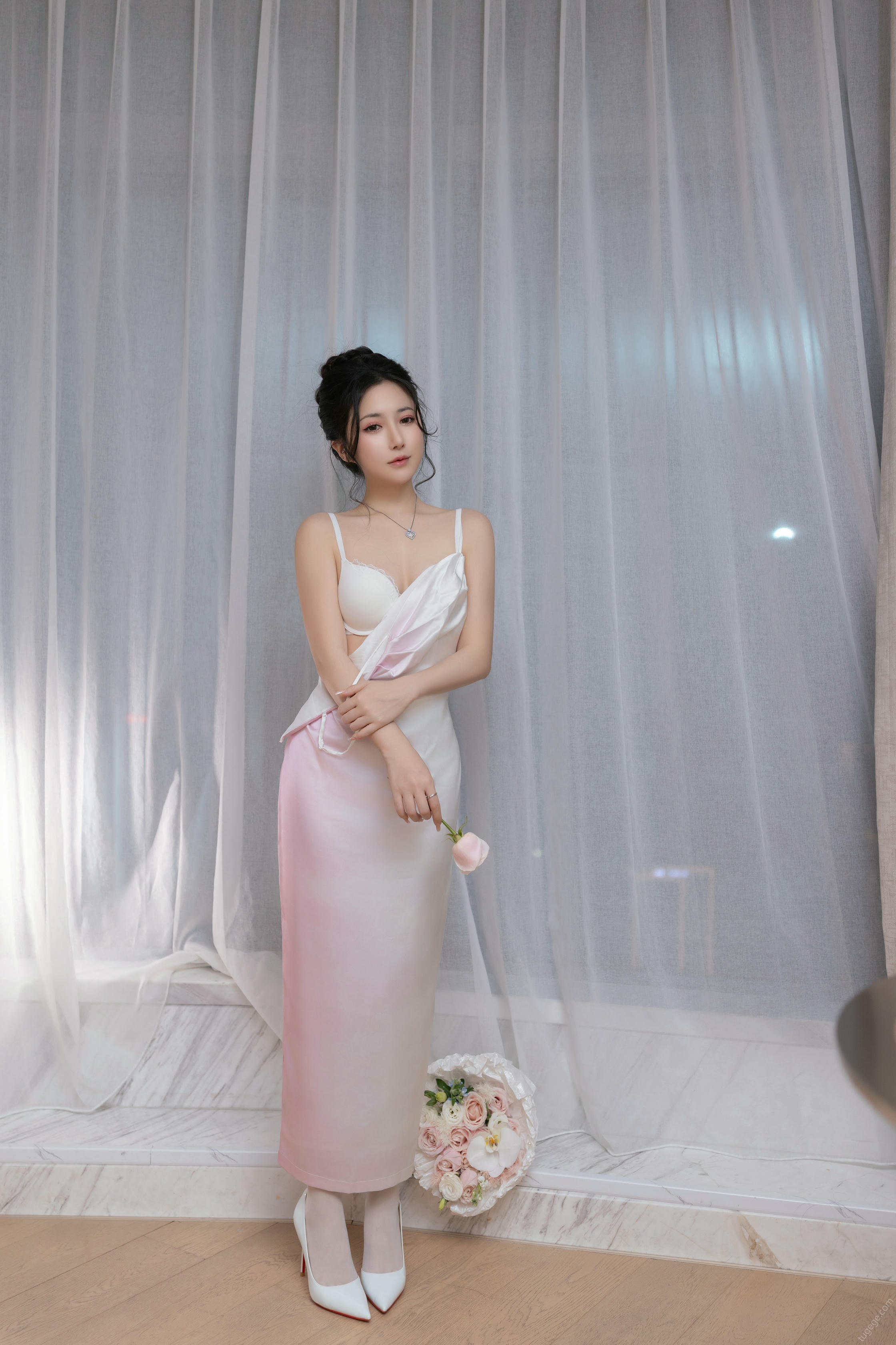 鱼子酱Fish NO.190 内购无水印 9907 许愿+生日番外盲盒 [160P 1.63GB]_第2集